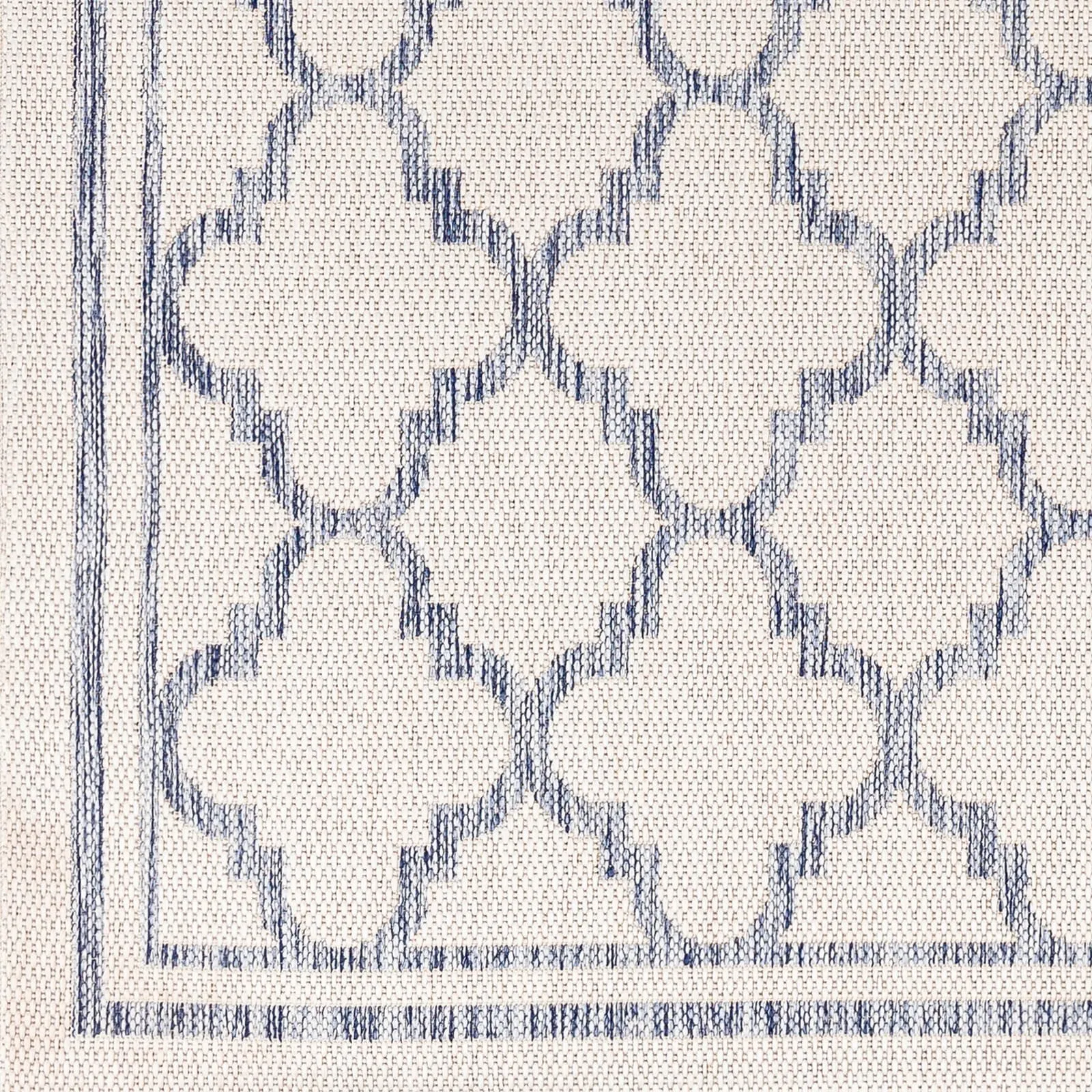 Livabliss Tuareg Vintage Diamond Outdoor Rug