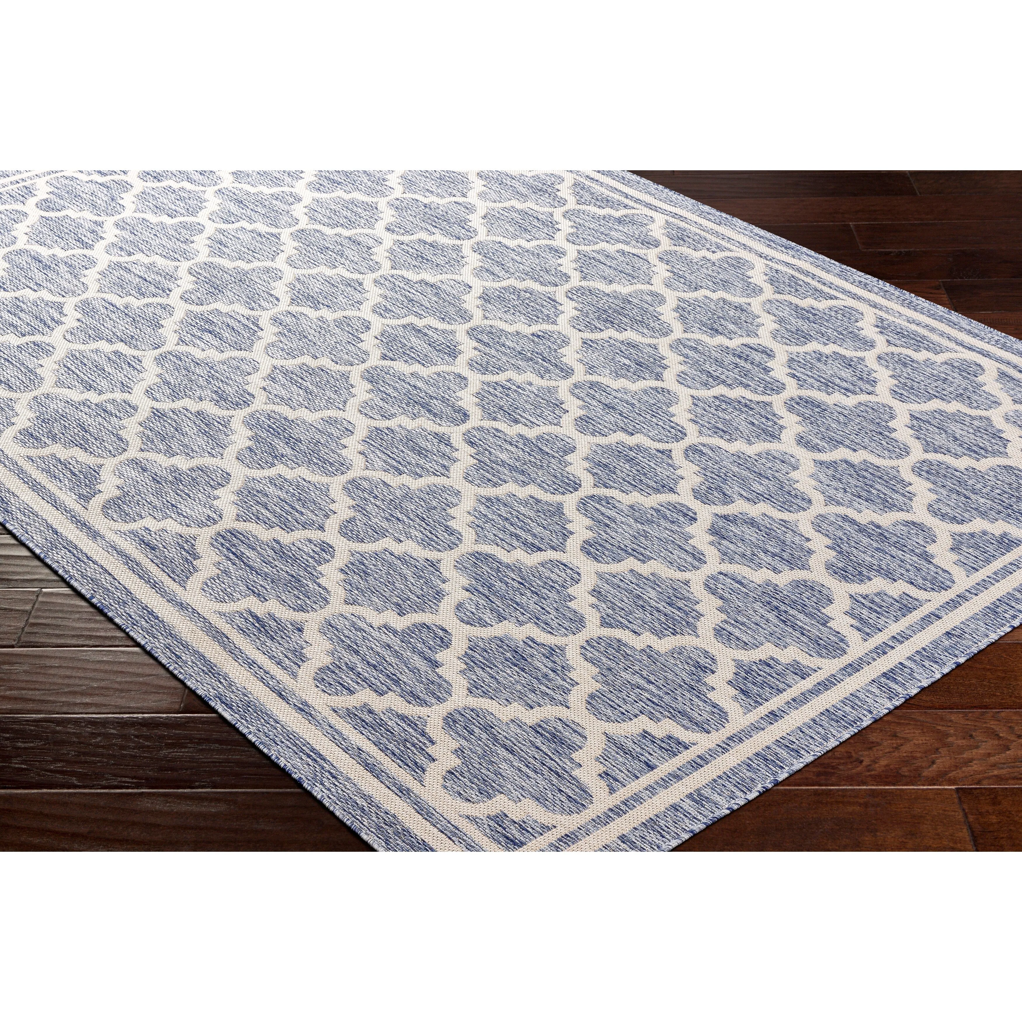 Livabliss Tuareg Vintage Diamond Outdoor Rug