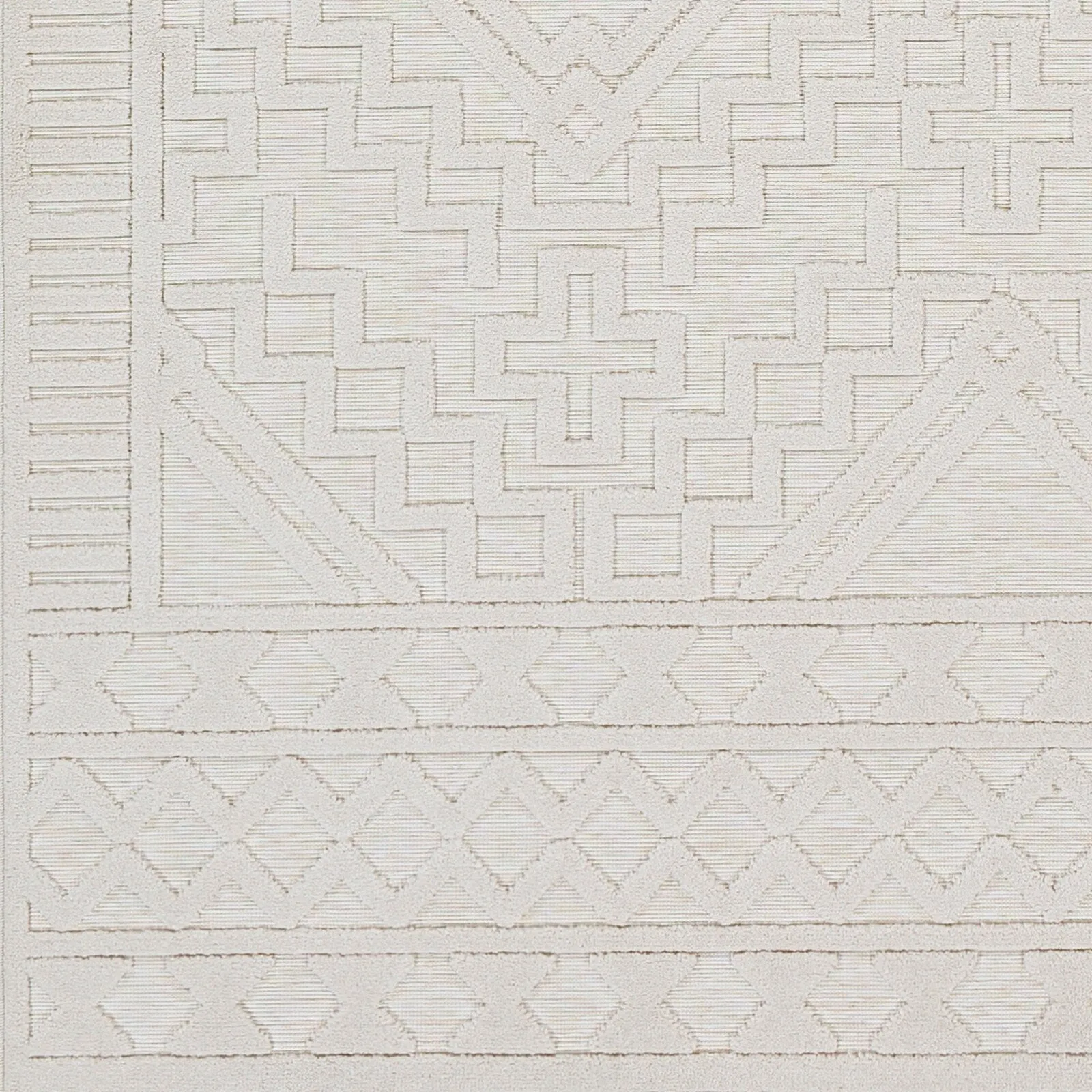 Livabliss Tylee Indoor/Outdoor Southwest Diamond Area Rug