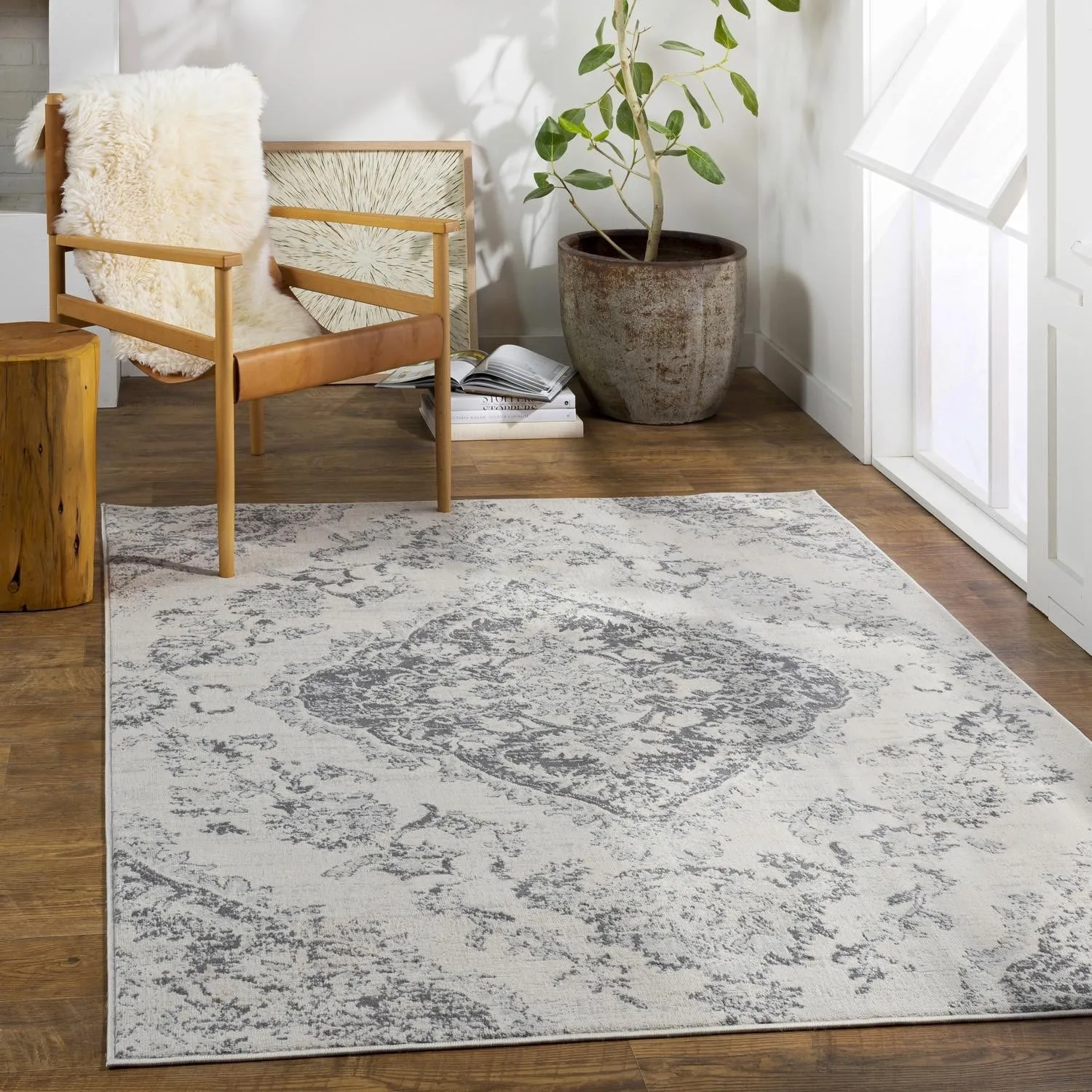 Livabliss Vintage Floransa Medallion Area Rug