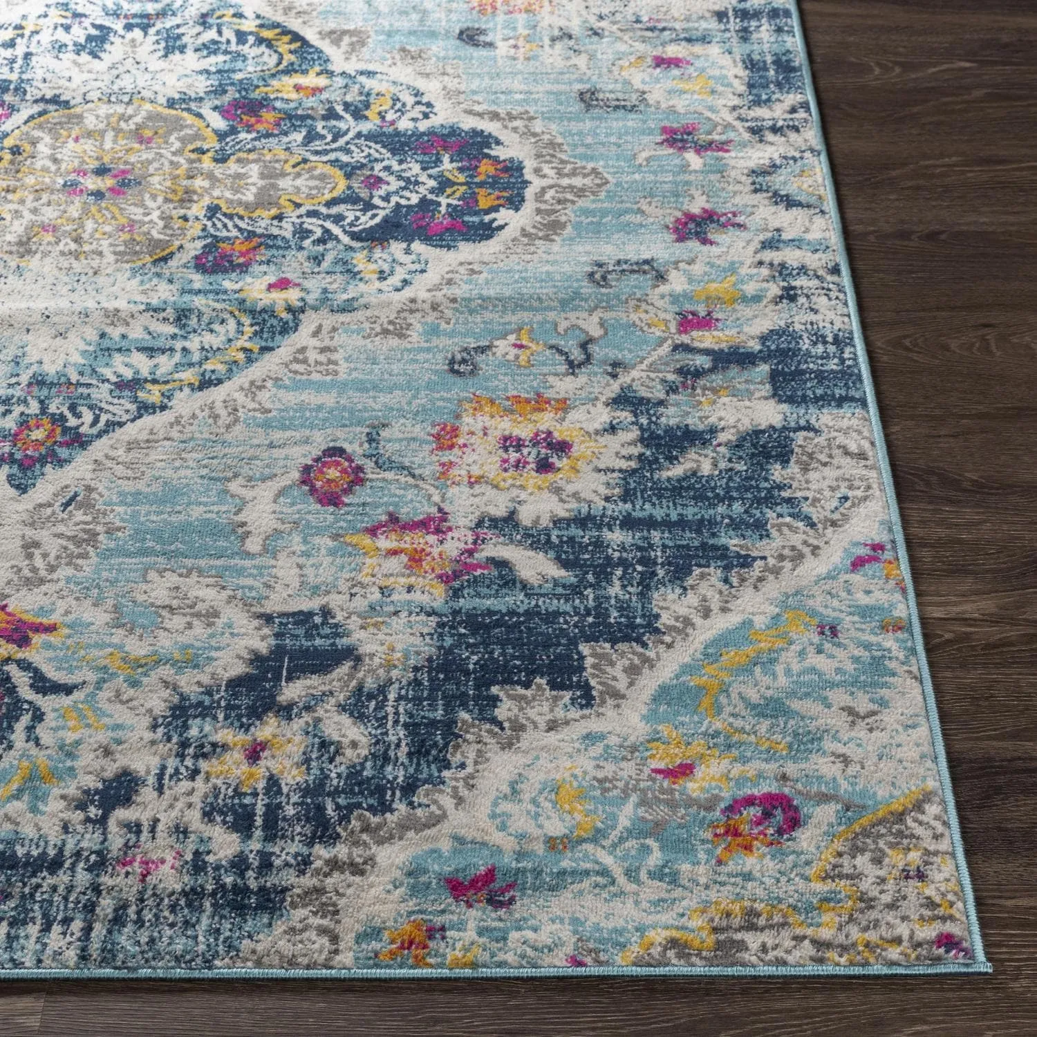 Livabliss Vintage Floransa Medallion Area Rug