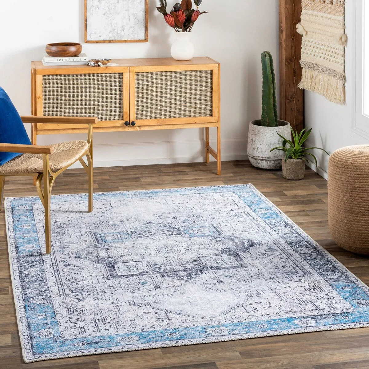 Livabliss Zakariya Vintage Medallion Machine Washable Area Rug