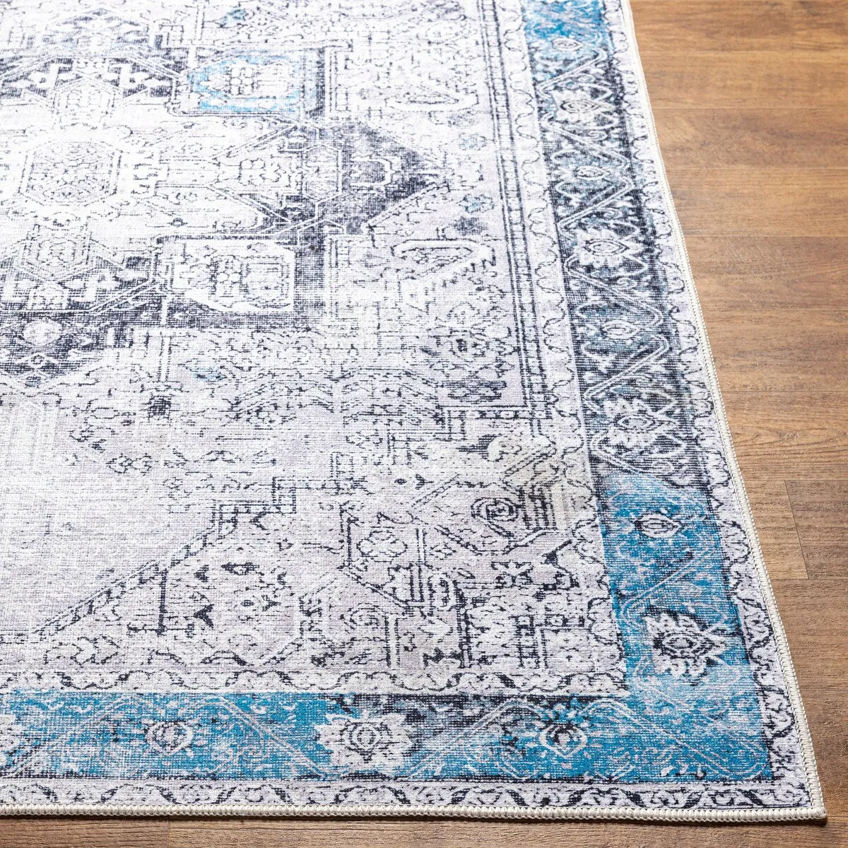 Livabliss Zakariya Vintage Medallion Machine Washable Area Rug