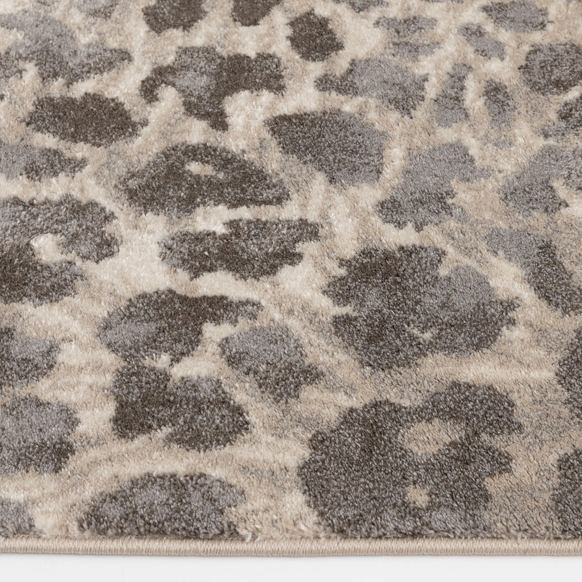 Loomaknoti Mendez Marleene Gray Area Rug