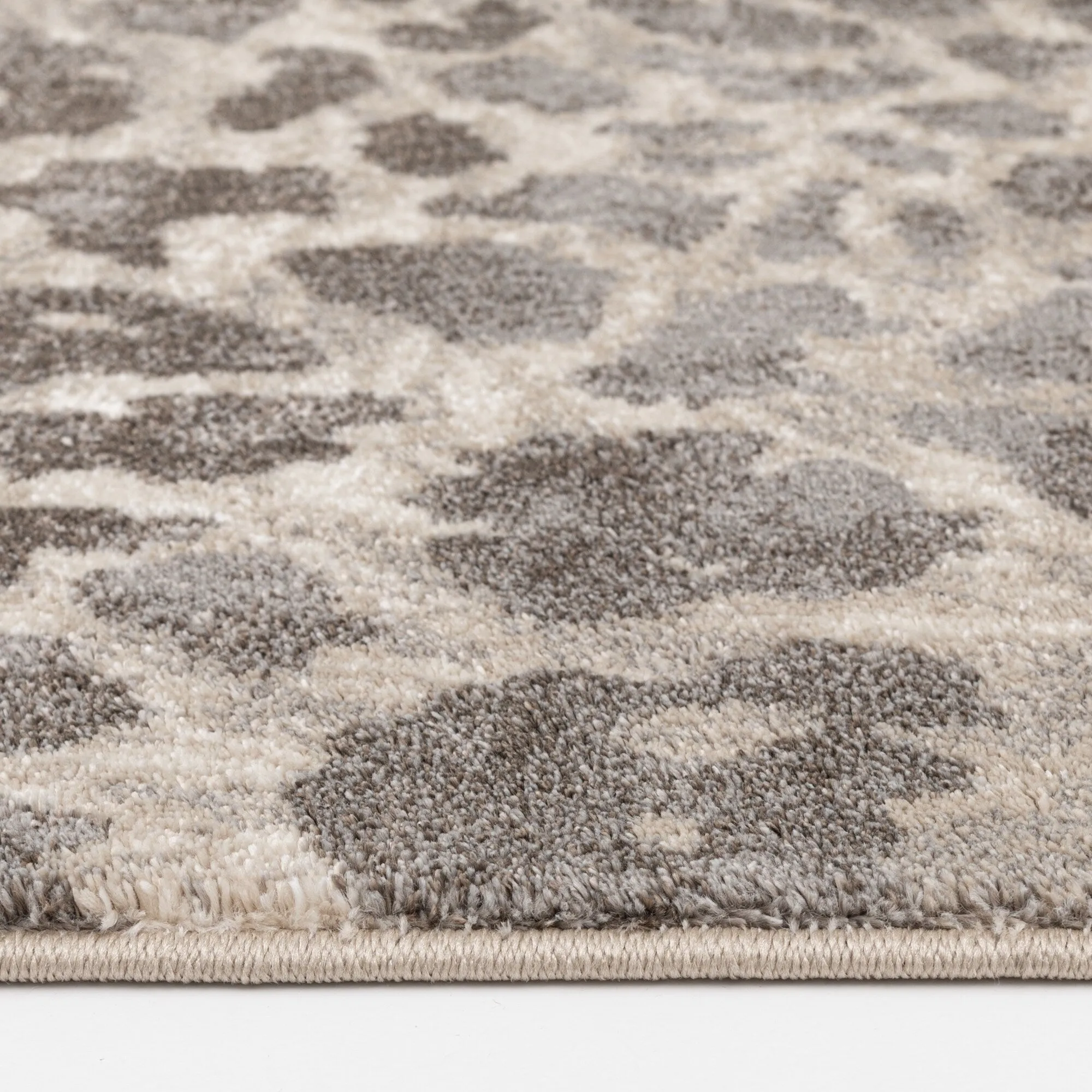 Loomaknoti Mendez Marleene Gray Area Rug