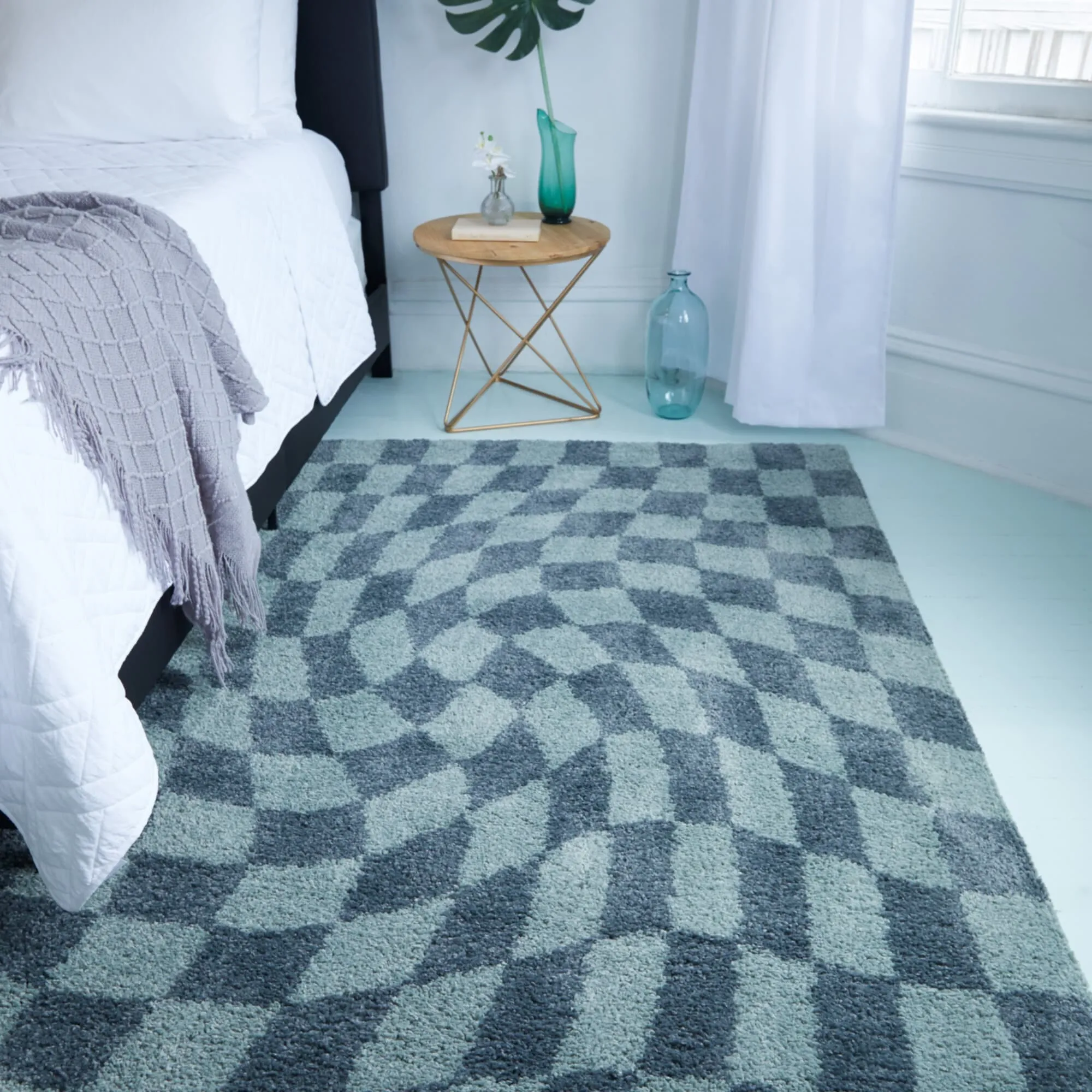 Luther Abstract Checkered Modern Shag Area Rug
