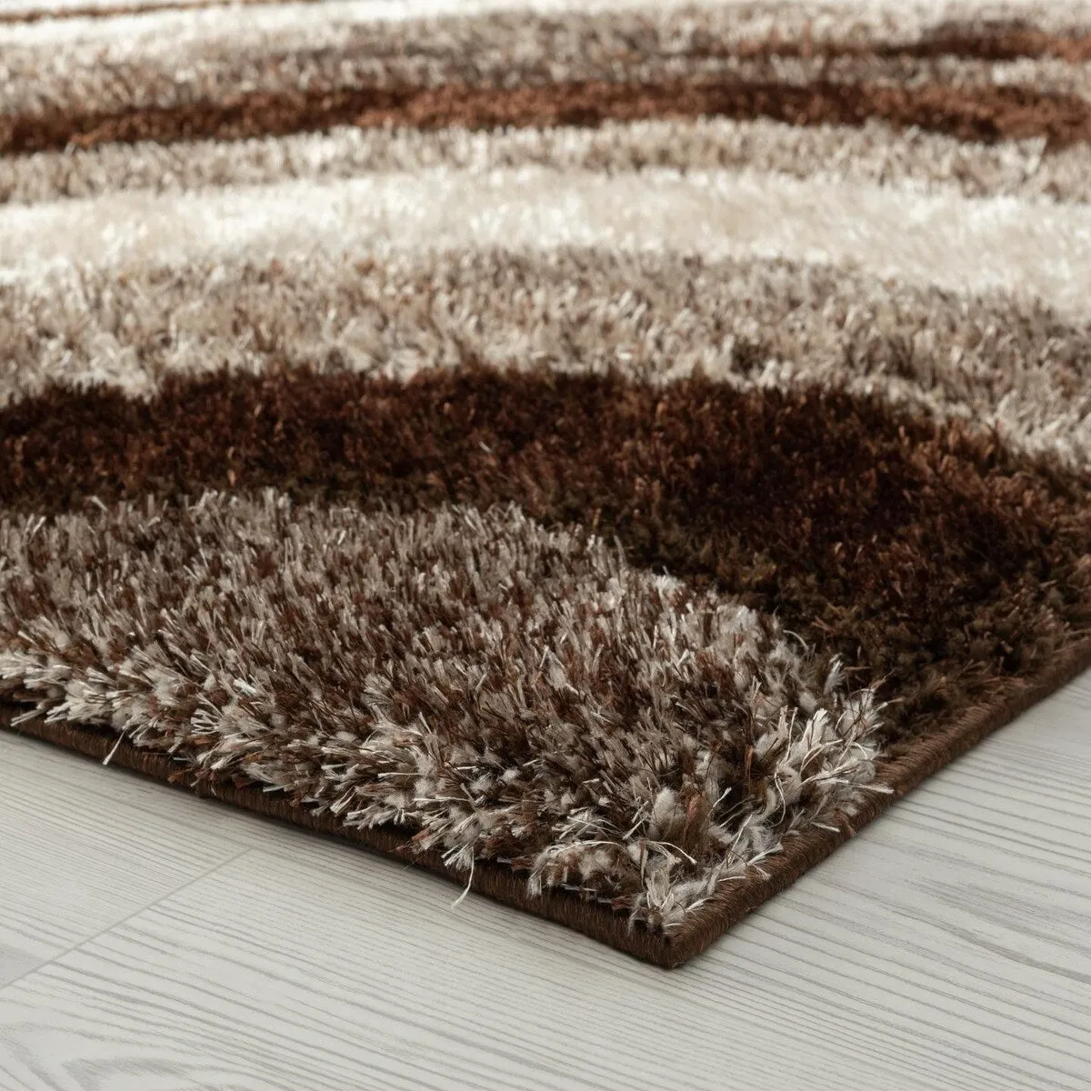 Luxe Weavers Geometric Swirl Shag Area Rug