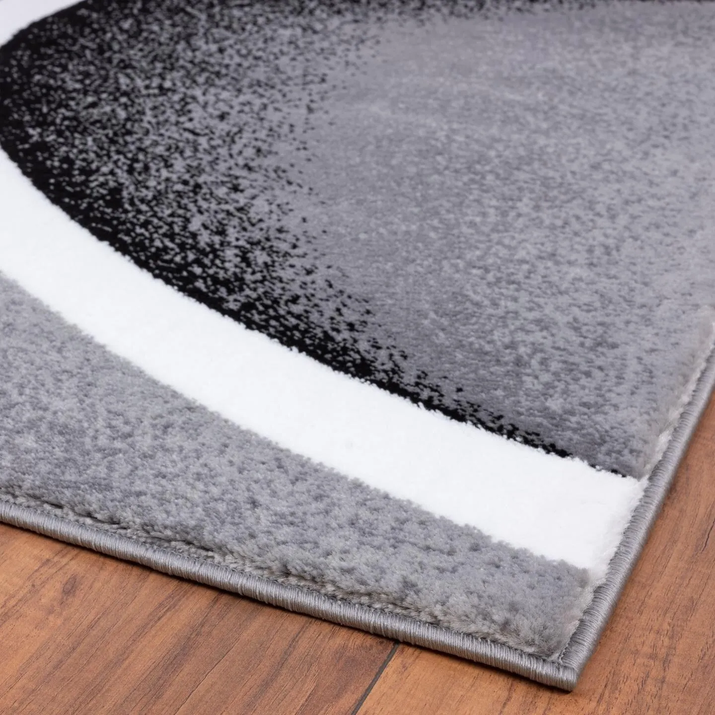 Luxe Weavers Modern Area Rug