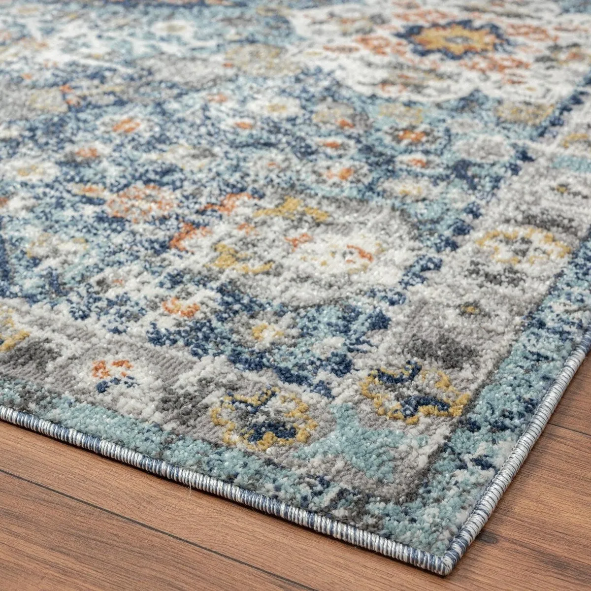 Luxe Weavers Vintage Medallion Area Rug