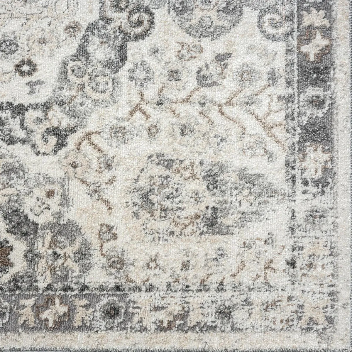 Luxe Weavers Vintage Medallion Area Rug