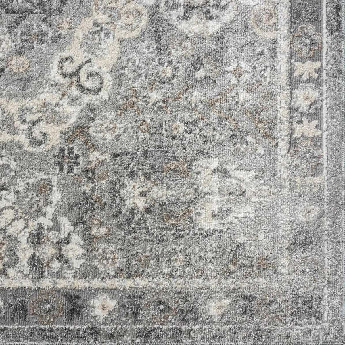 Luxe Weavers Vintage Medallion Area Rug