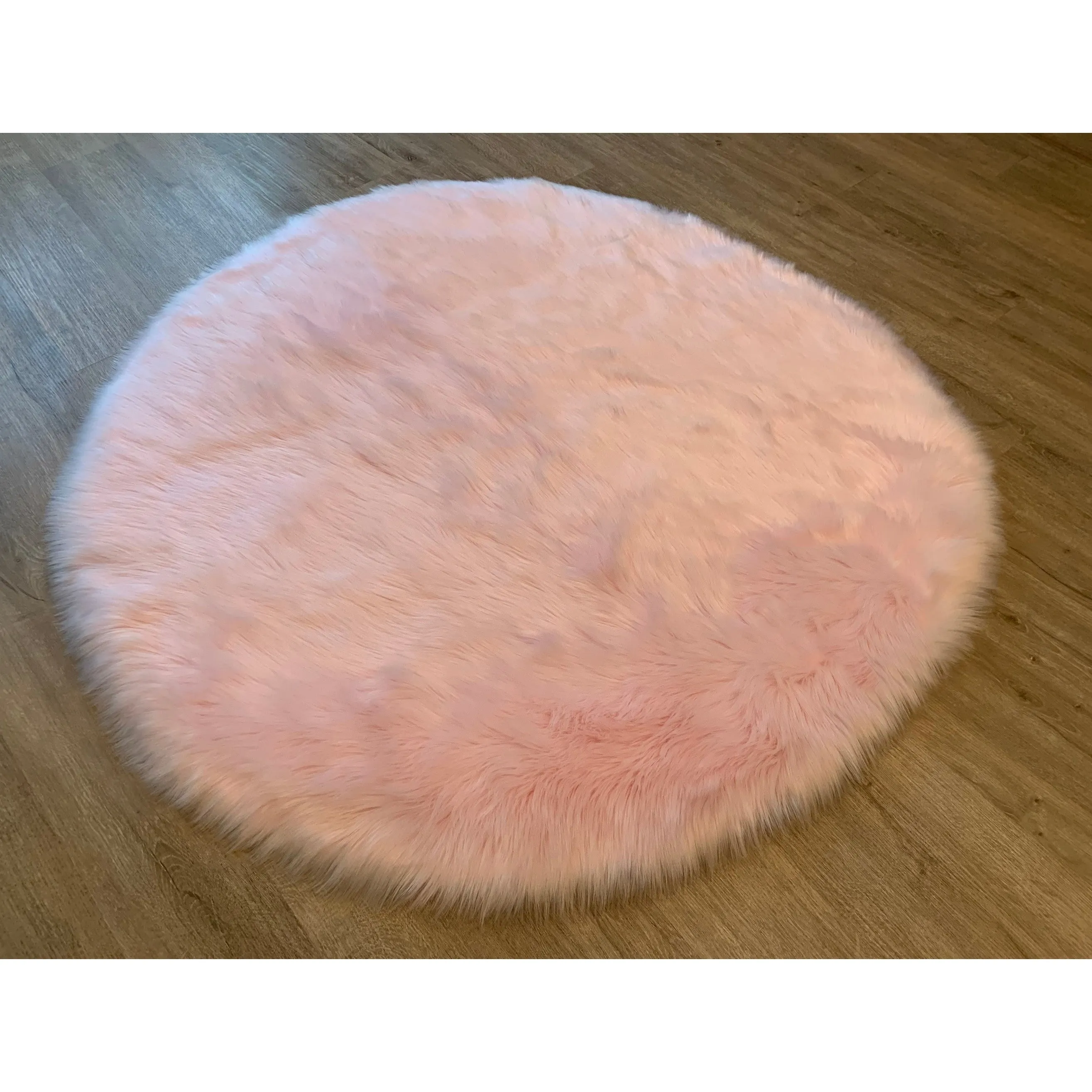 Luxurious Faux Sheepskin Round Area Rug