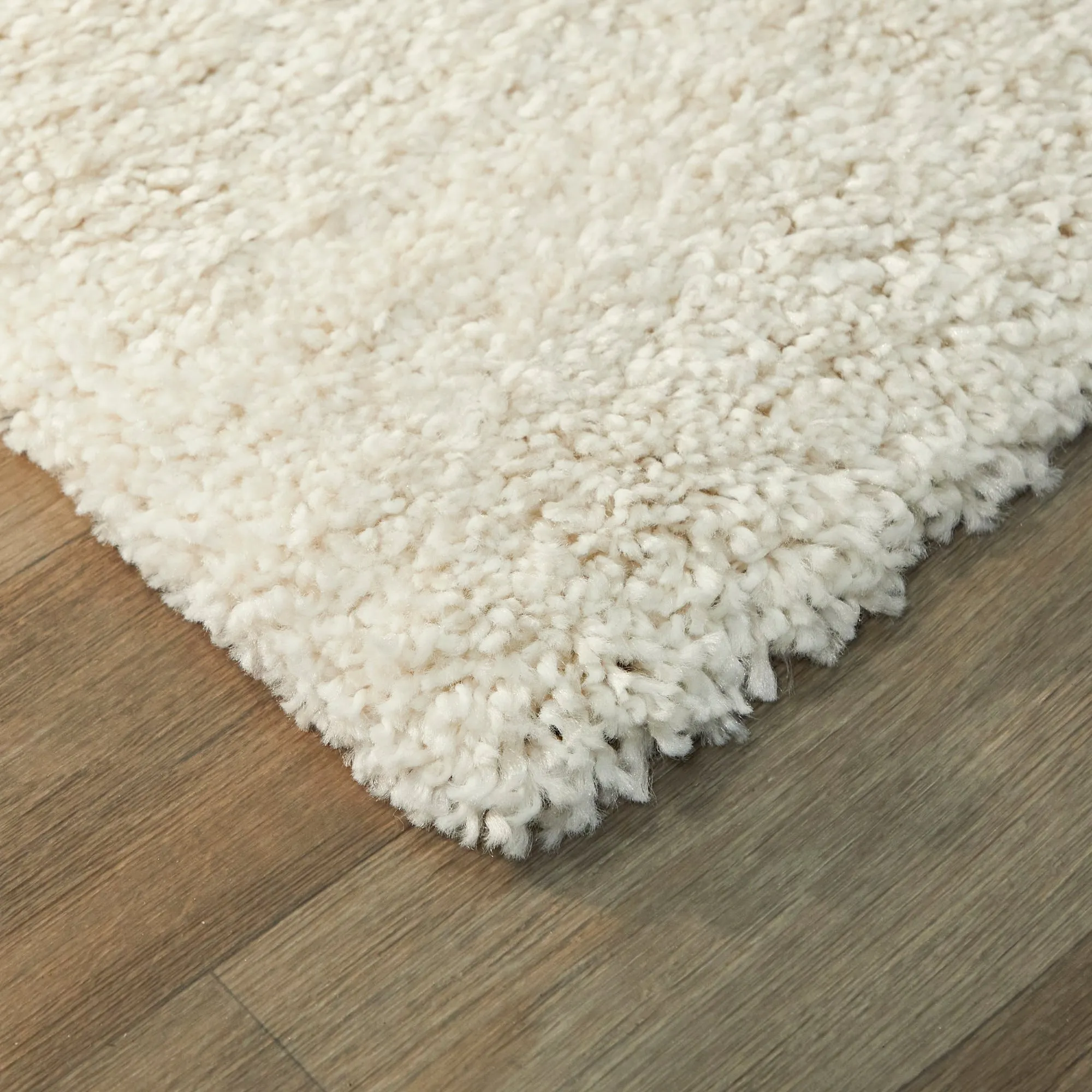 Mabelle Trellis Shag Area Rug
