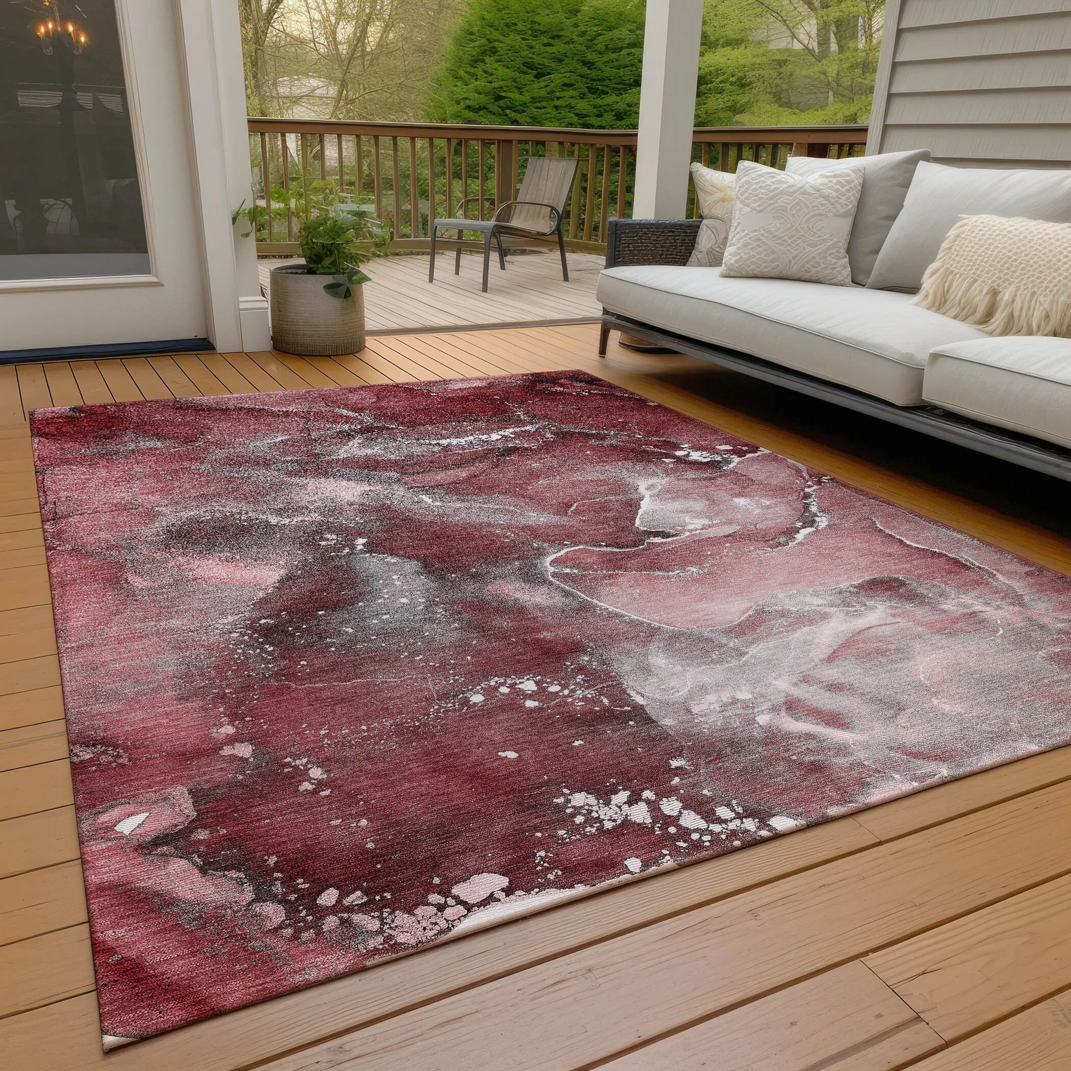 Machine Washable Indoor/ Outdoor Abstract Chantille Rug