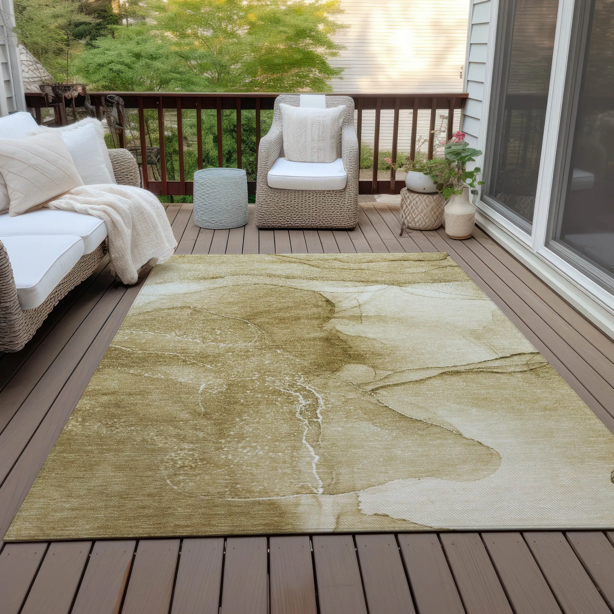 Machine Washable Indoor/ Outdoor Abstract Chantille Rug