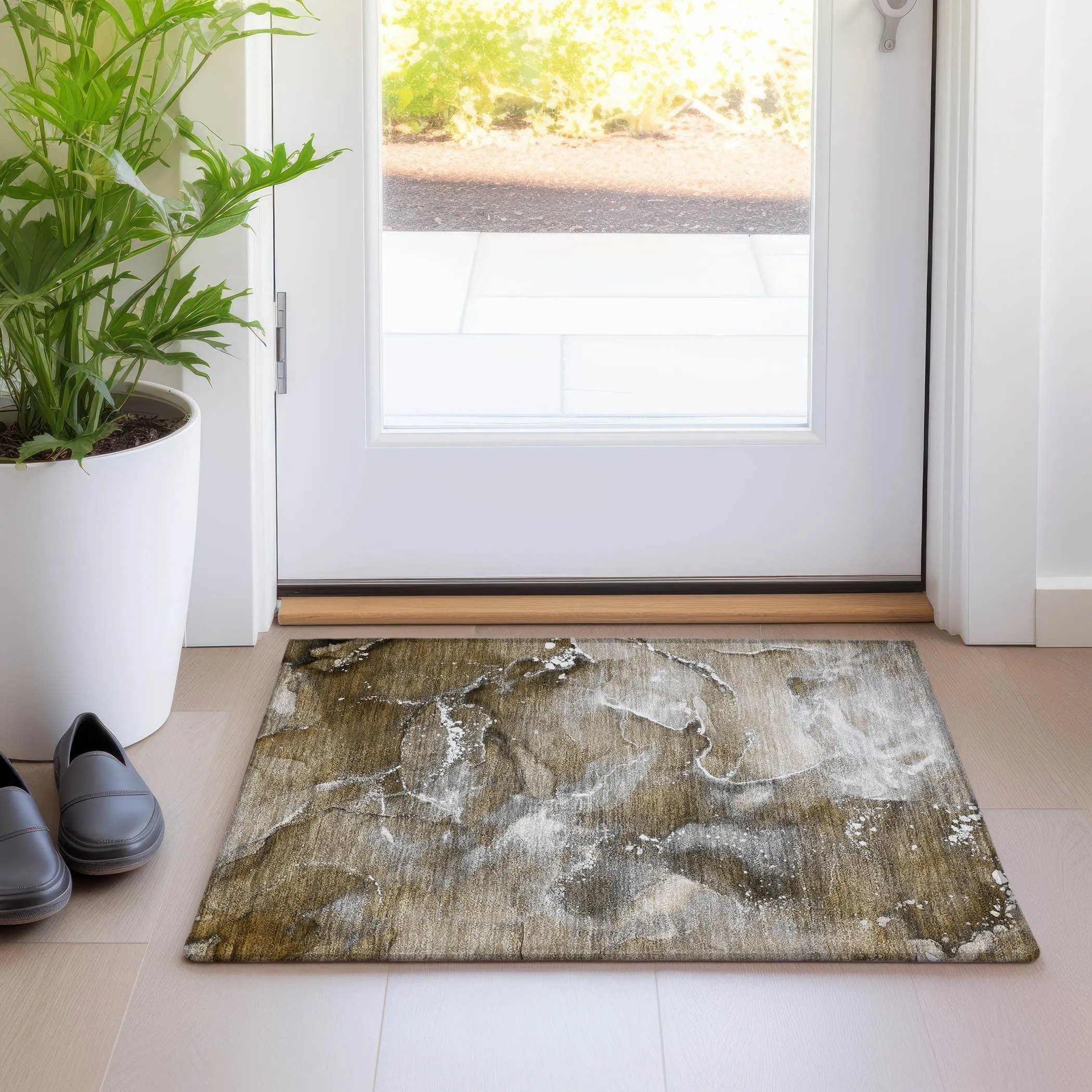 Machine Washable Indoor/ Outdoor Abstract Chantille Rug
