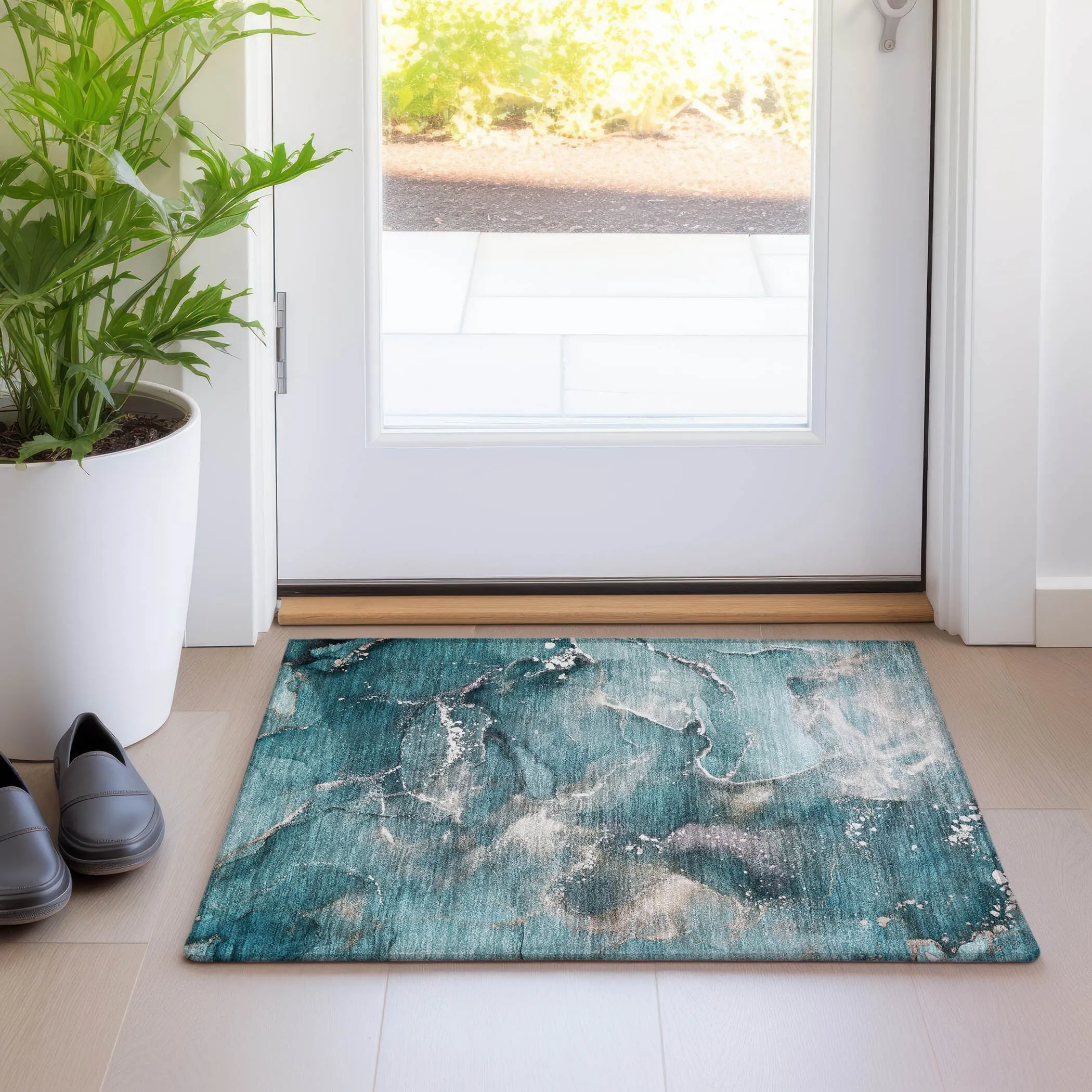 Machine Washable Indoor/ Outdoor Abstract Chantille Rug