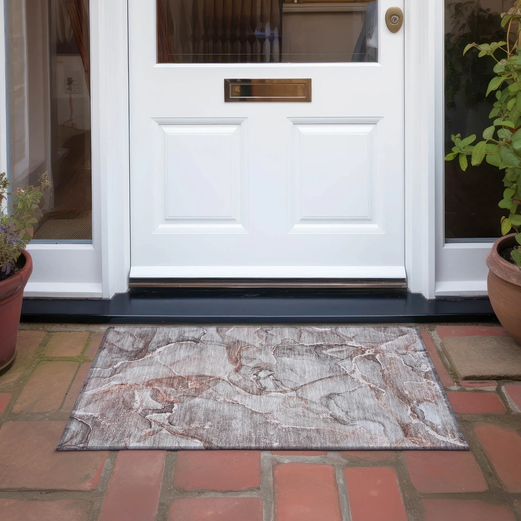 Machine Washable Indoor/ Outdoor Abstract Chantille Rug