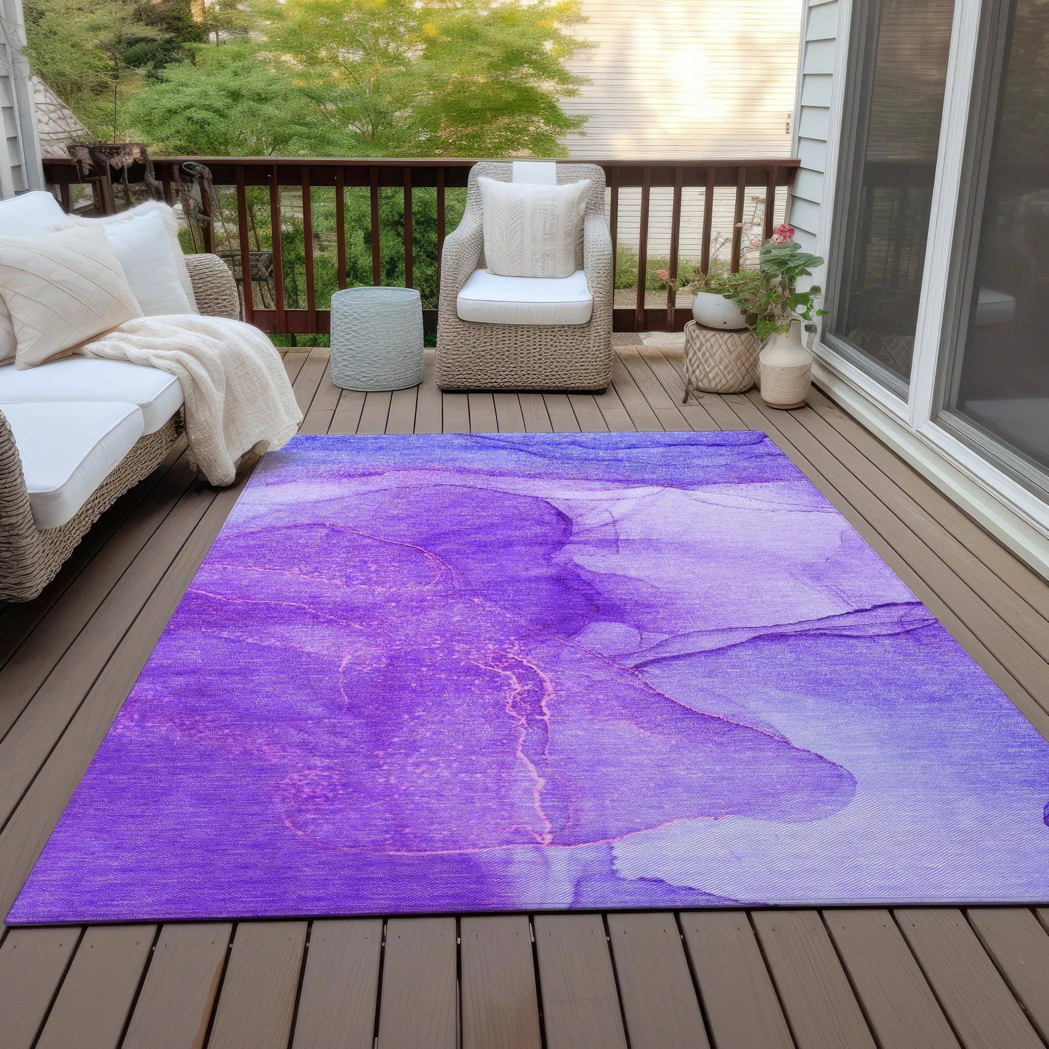 Machine Washable Indoor/ Outdoor Abstract Chantille Rug