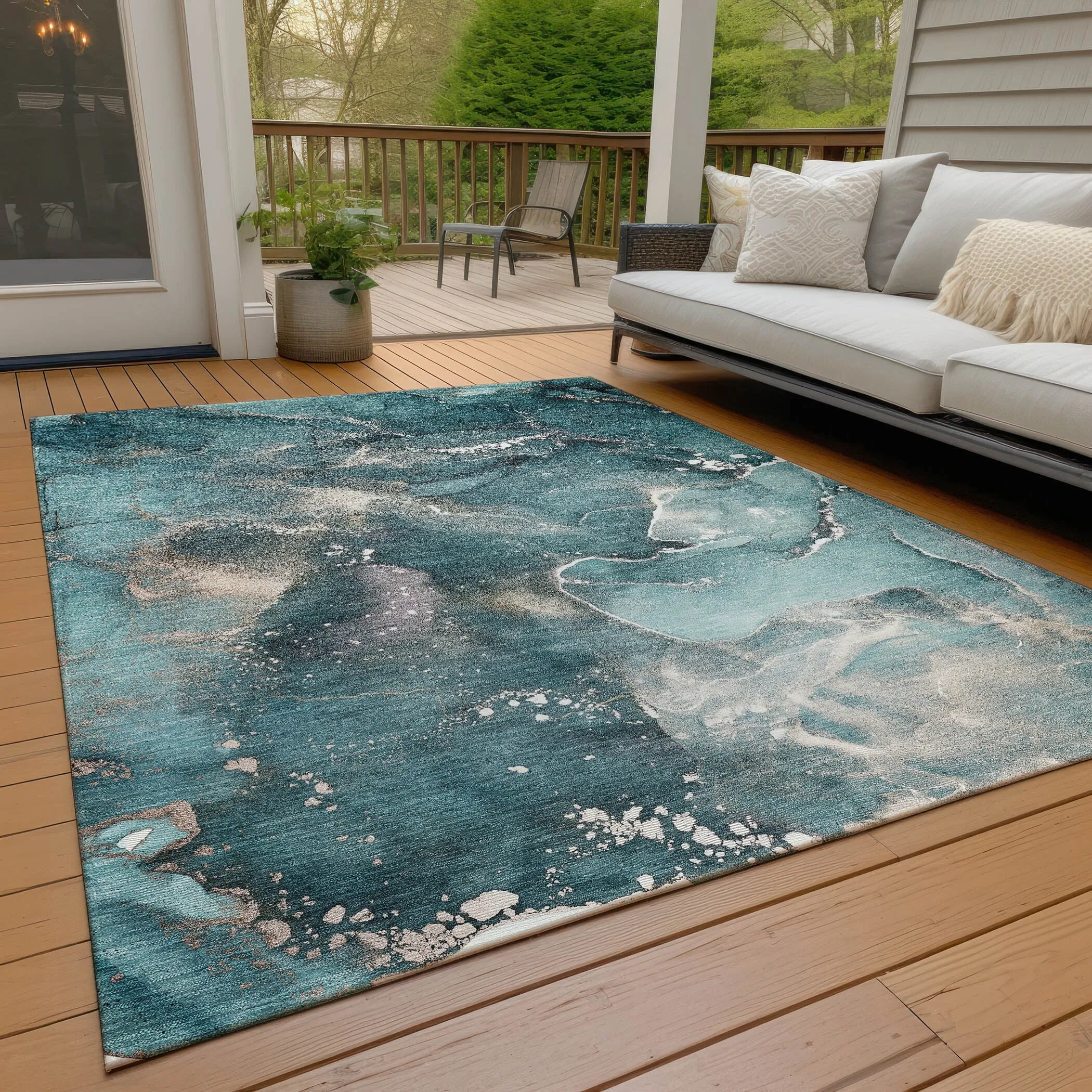 Machine Washable Indoor/ Outdoor Abstract Chantille Rug