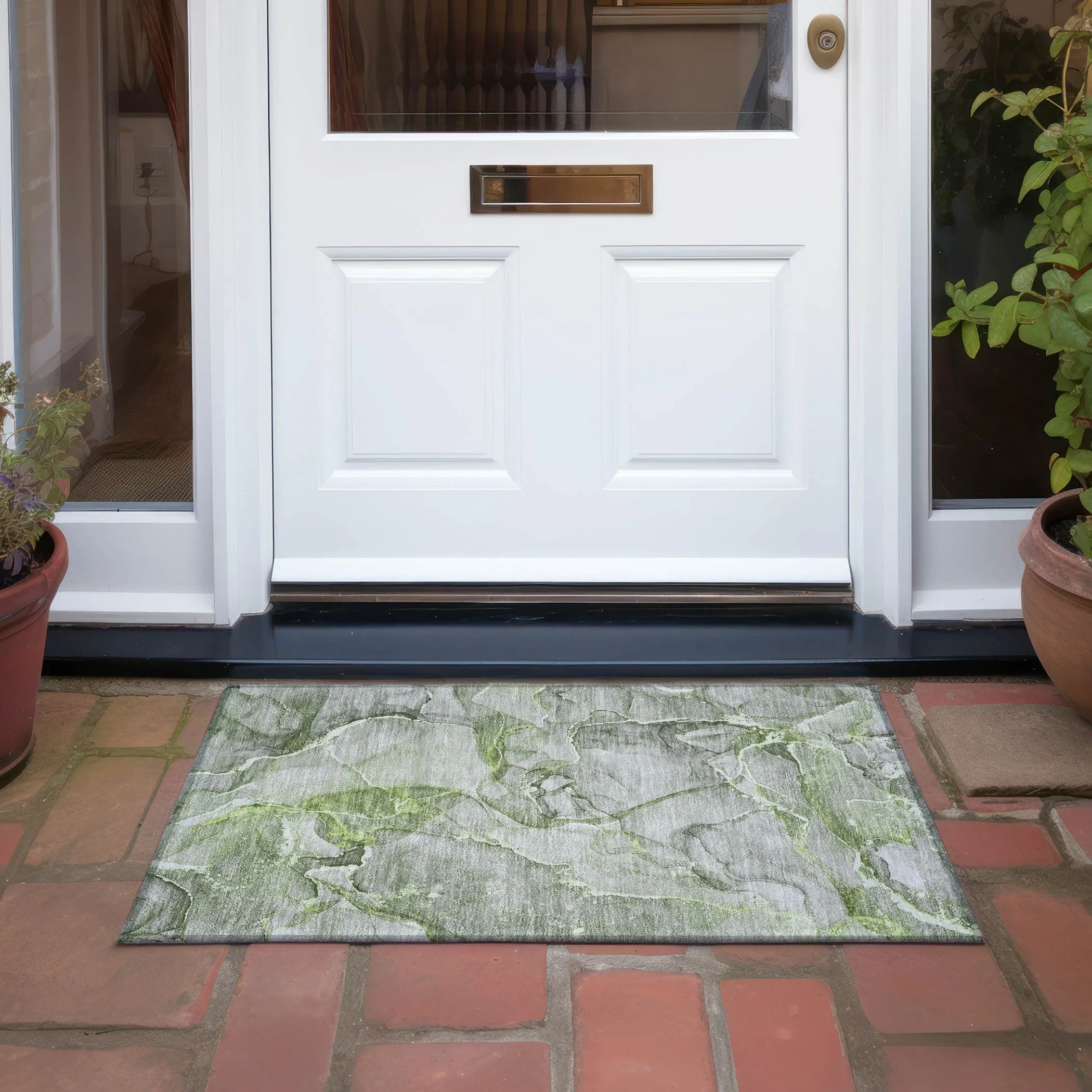 Machine Washable Indoor/ Outdoor Abstract Chantille Rug