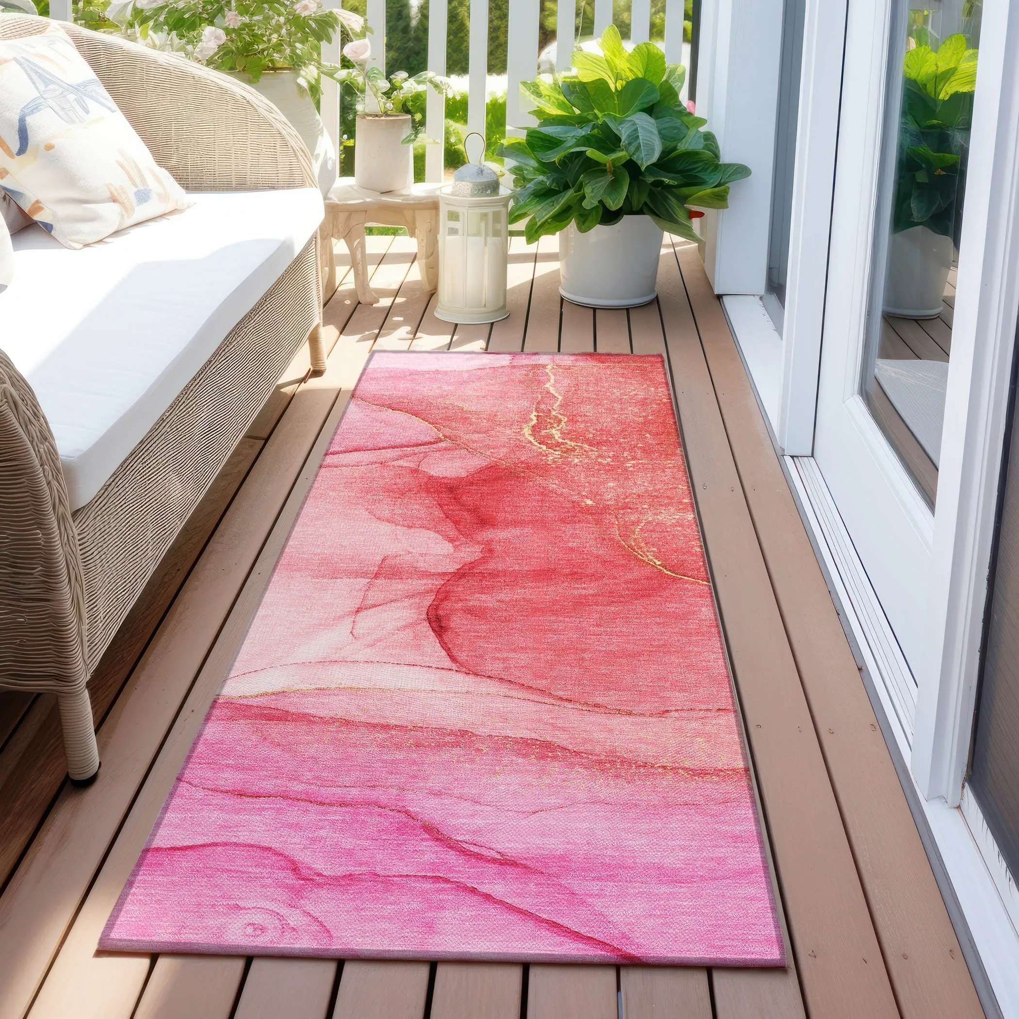 Machine Washable Indoor/ Outdoor Abstract Chantille Rug