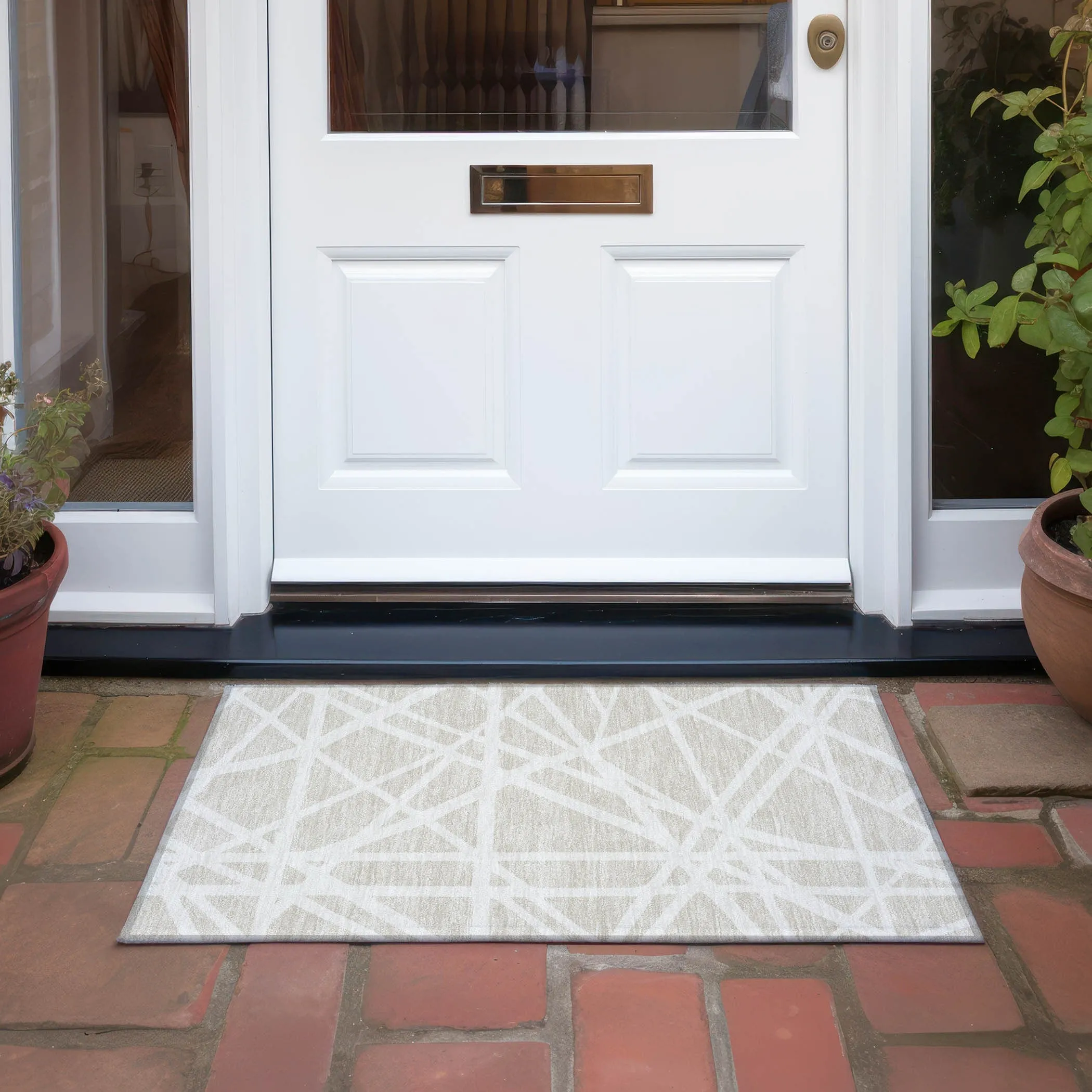 Machine Washable Indoor/ Outdoor Abstract Contemporary Chantille Rug