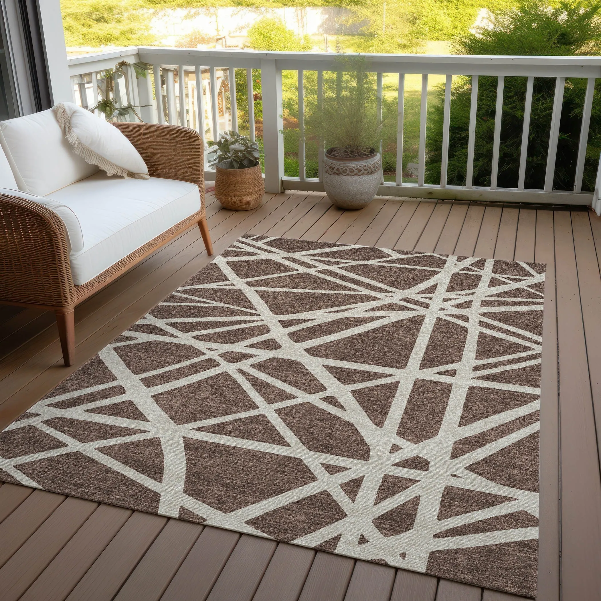 Machine Washable Indoor/ Outdoor Abstract Contemporary Chantille Rug