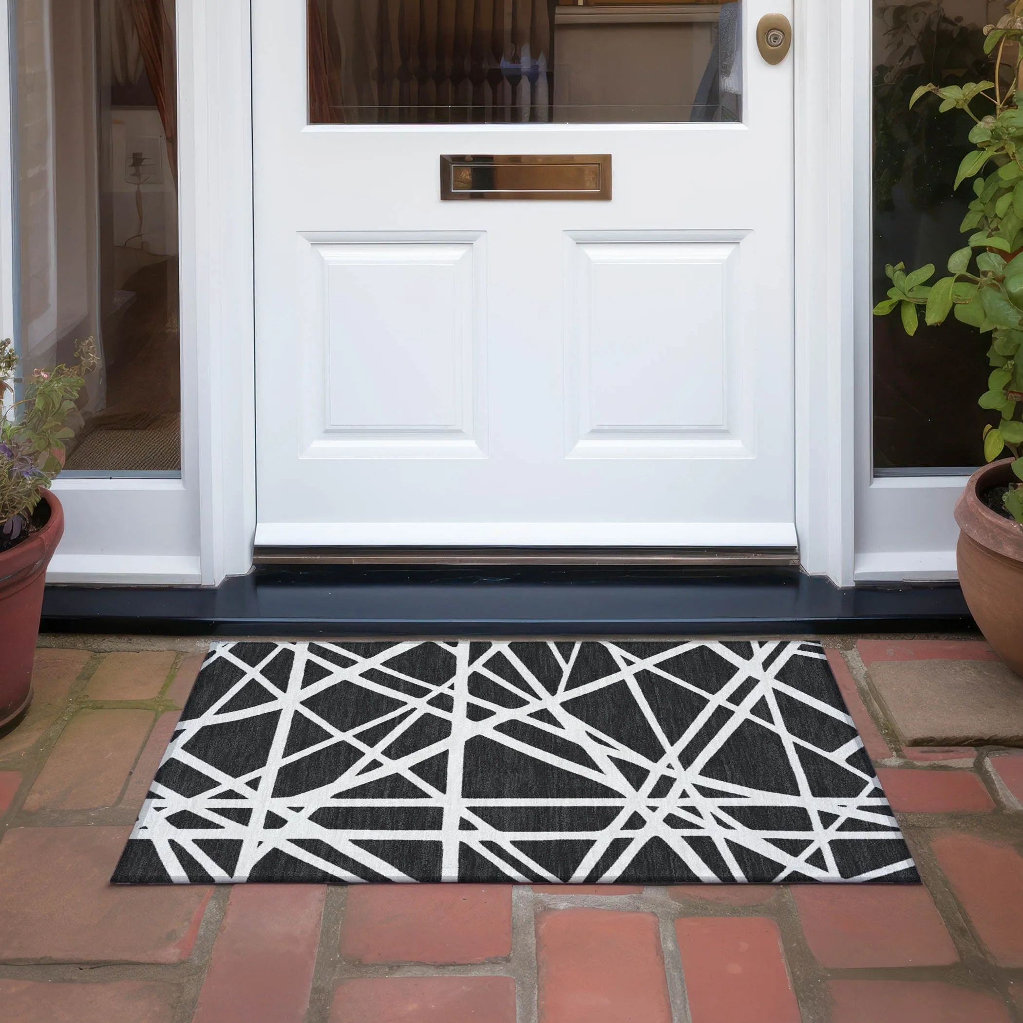 Machine Washable Indoor/ Outdoor Abstract Contemporary Chantille Rug