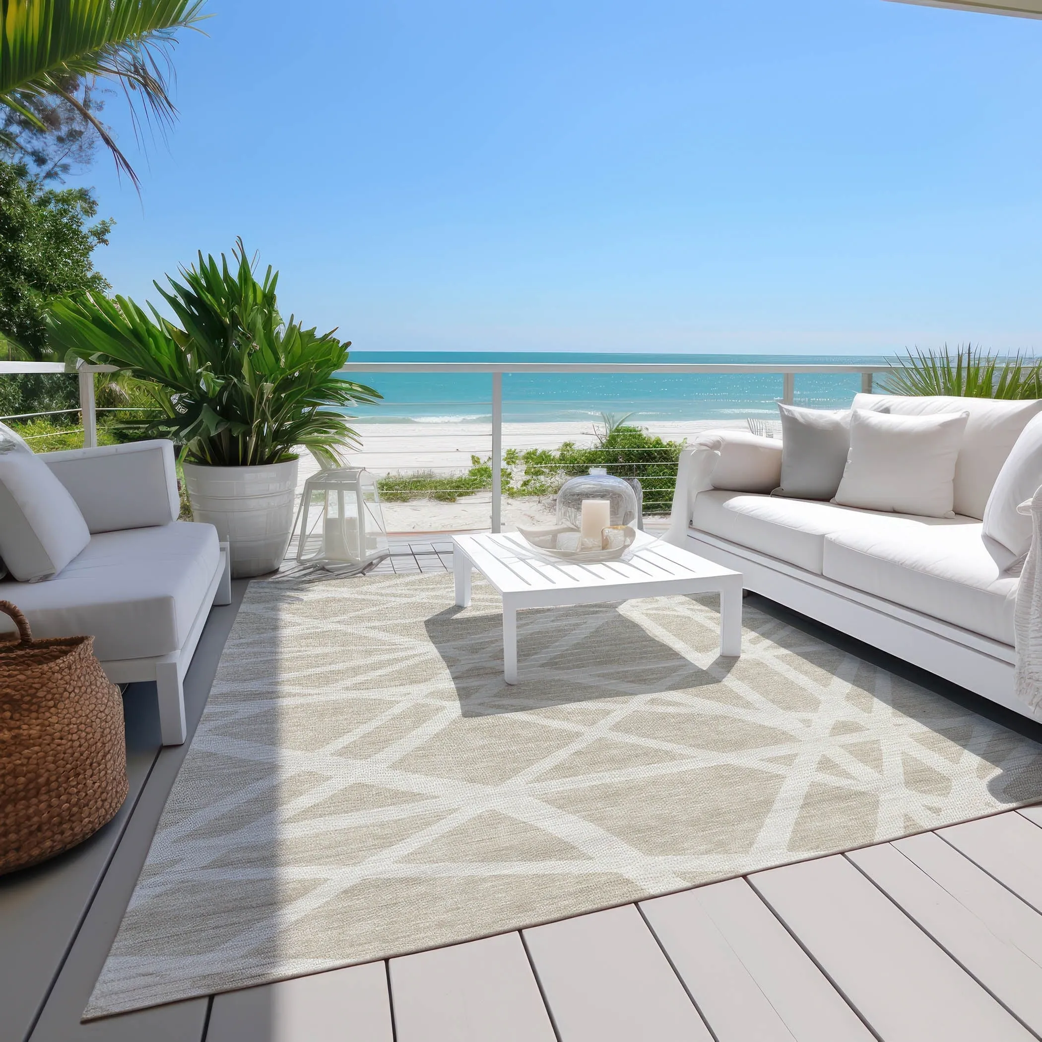 Machine Washable Indoor/ Outdoor Abstract Contemporary Chantille Rug