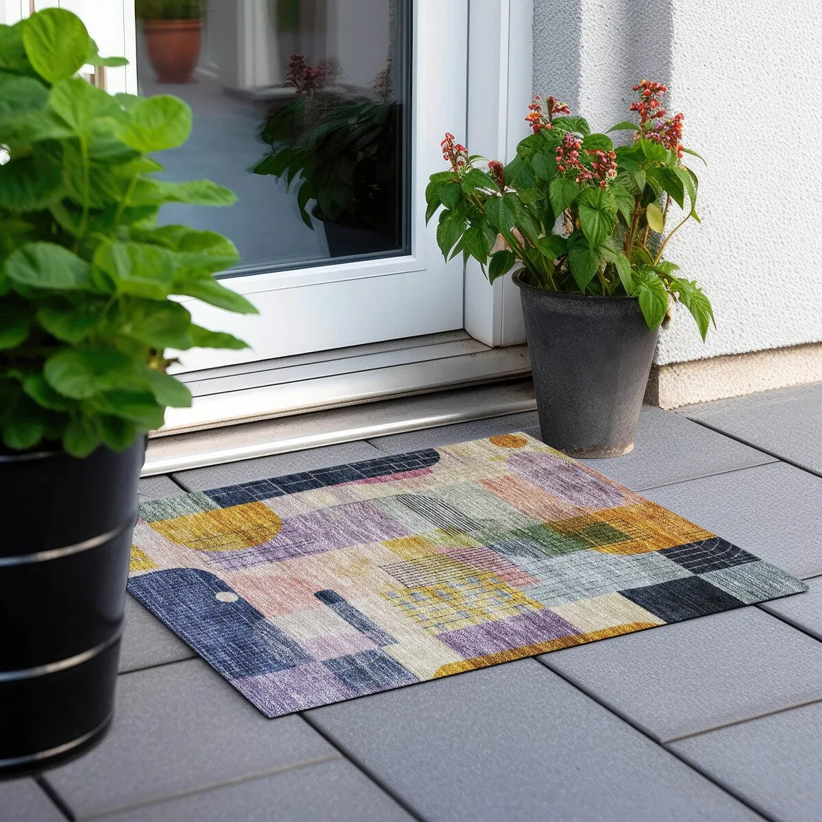 Machine Washable Indoor/ Outdoor Abstract Contemporary Chantille Rug