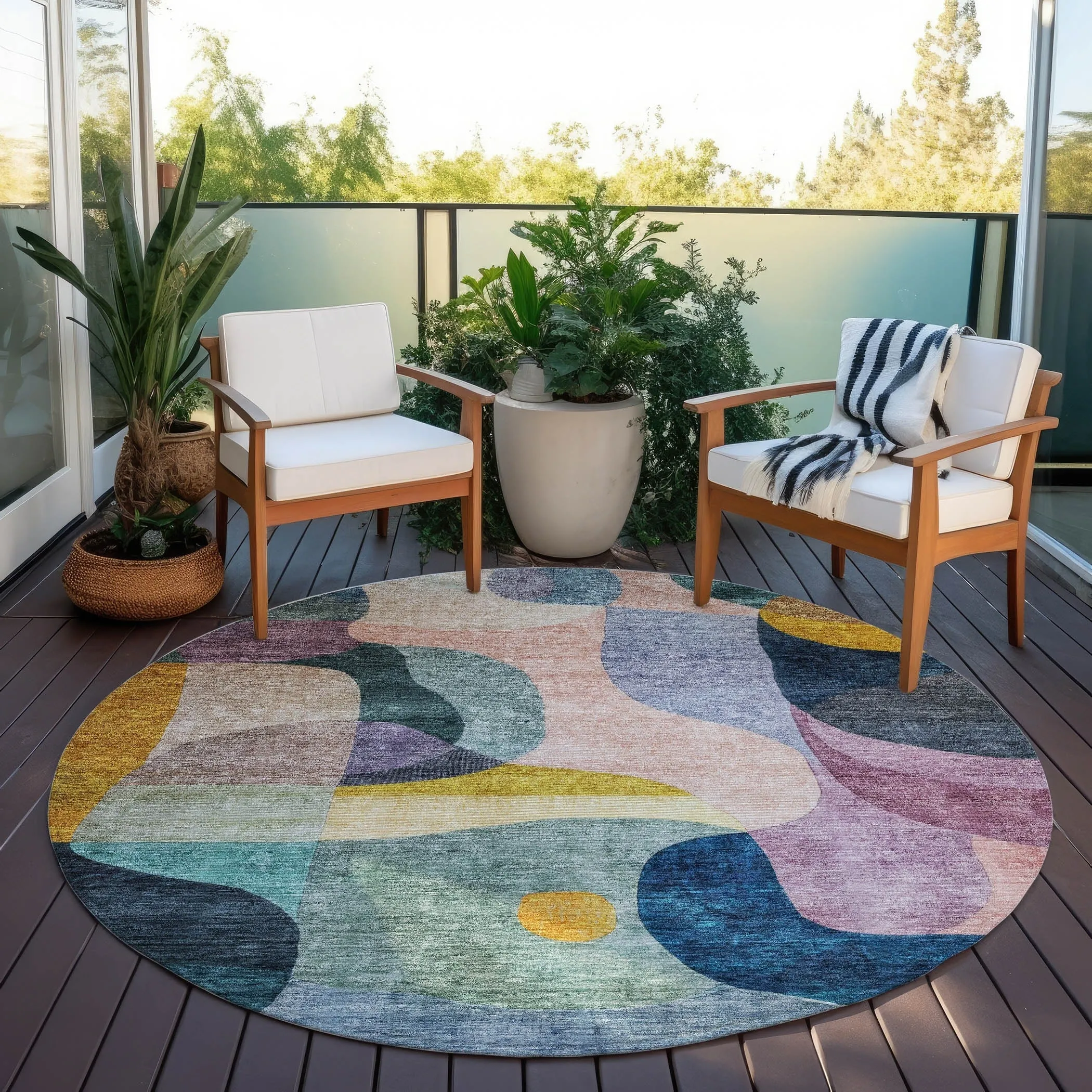 Machine Washable Indoor/ Outdoor Abstract Contemporary Chantille Rug