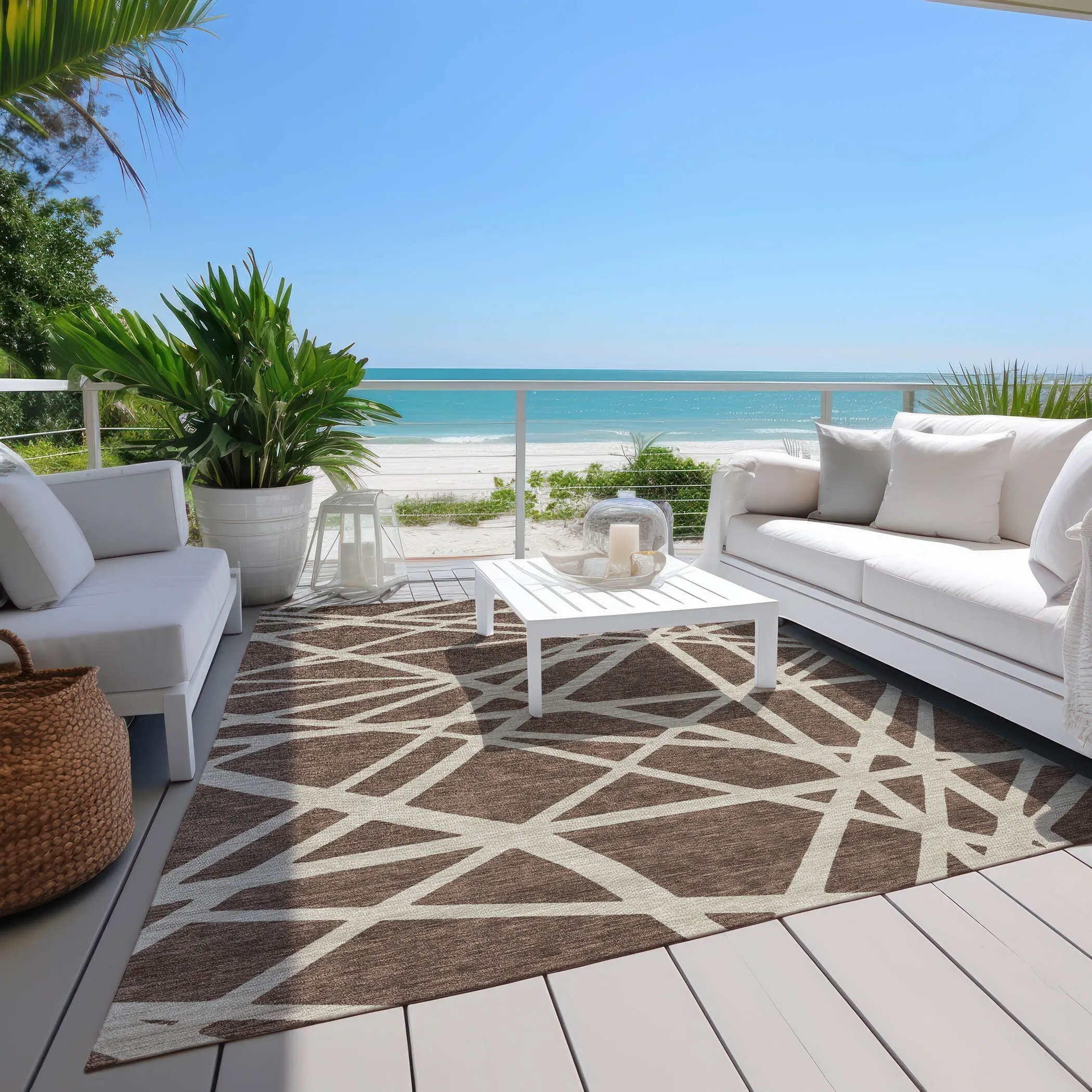 Machine Washable Indoor/ Outdoor Abstract Contemporary Chantille Rug