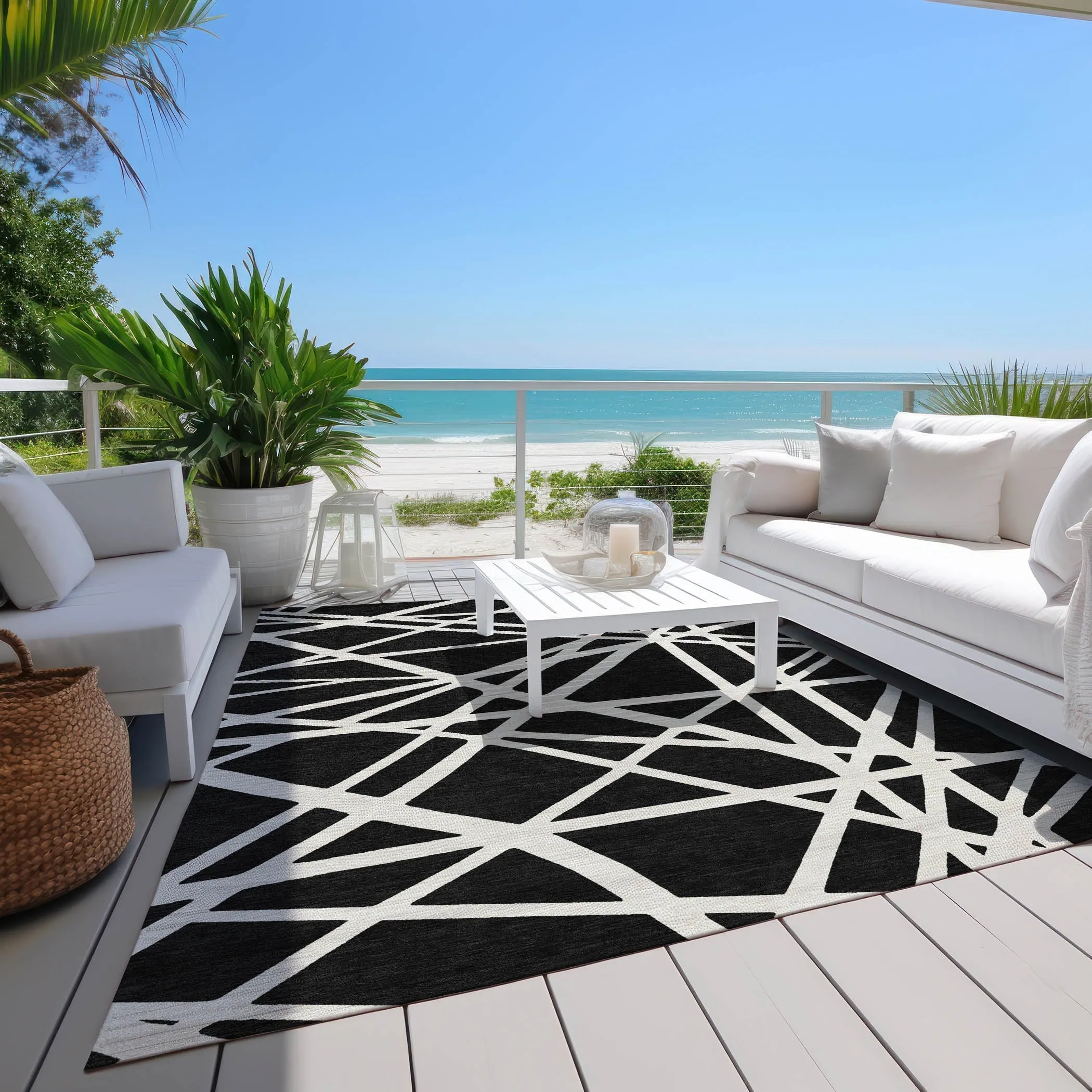 Machine Washable Indoor/ Outdoor Abstract Contemporary Chantille Rug
