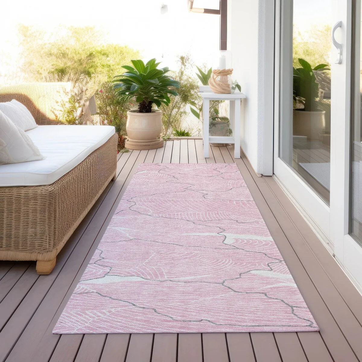 Machine Washable Indoor/ Outdoor Abstract Crackle Chantille Rug