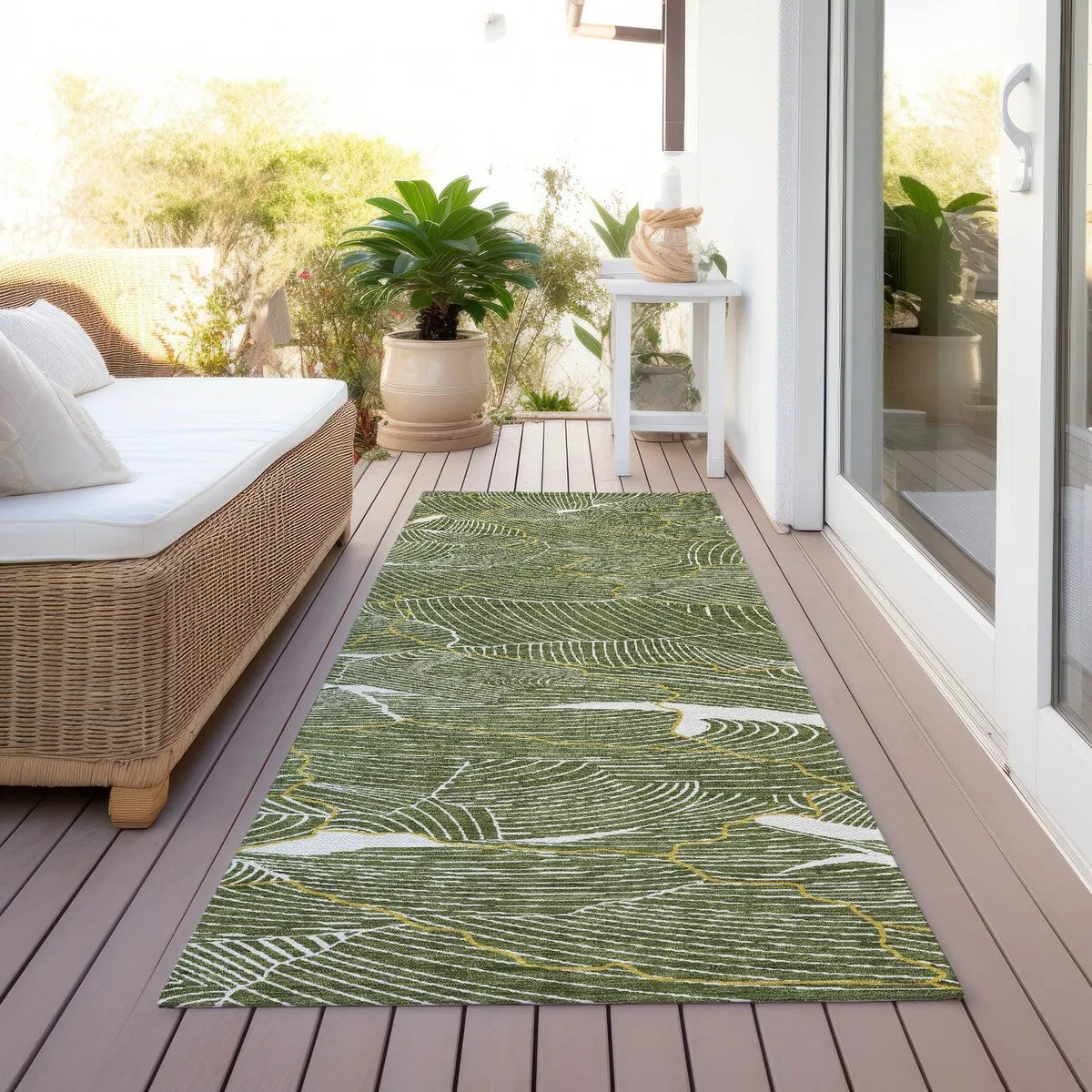 Machine Washable Indoor/ Outdoor Abstract Crackle Chantille Rug