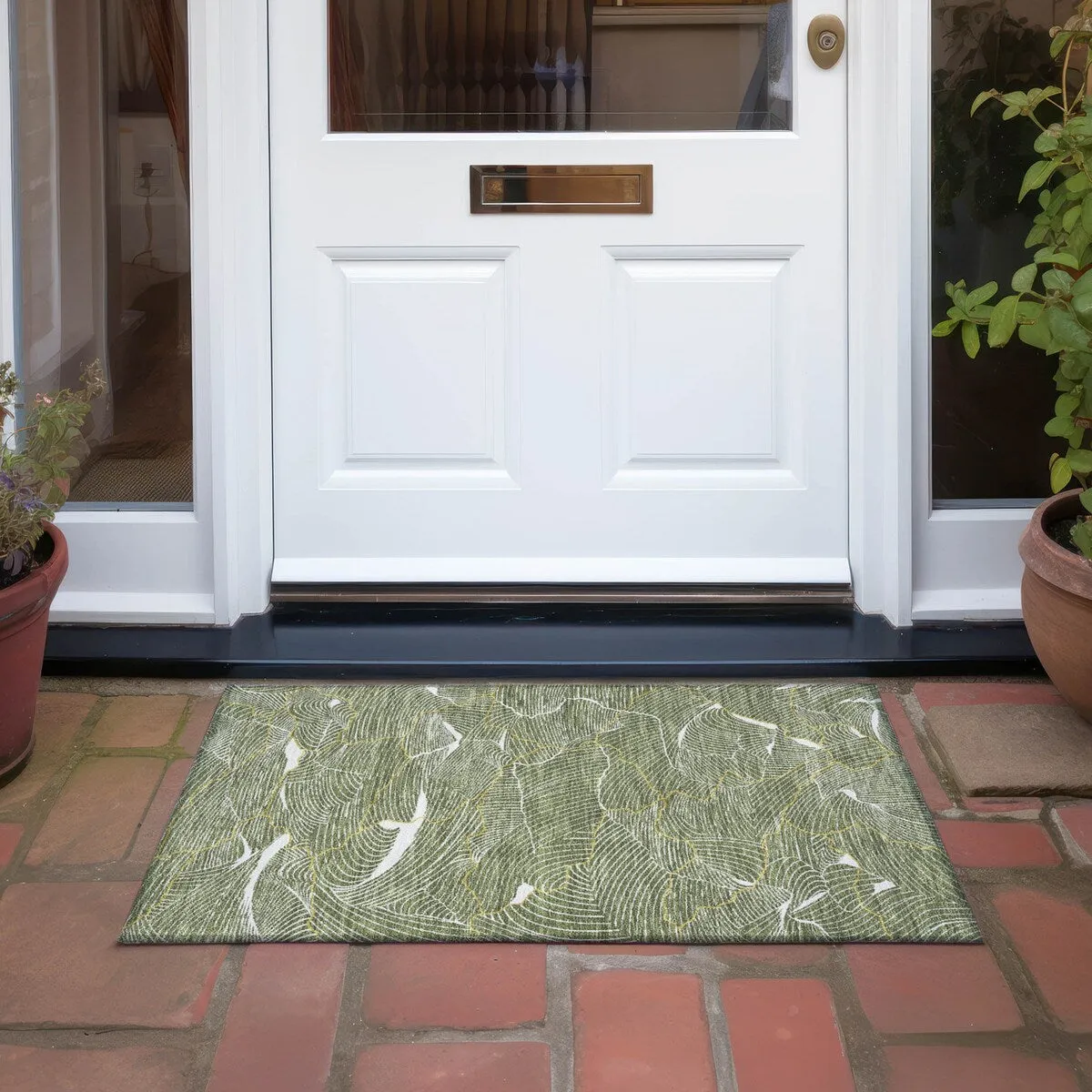 Machine Washable Indoor/ Outdoor Abstract Crackle Chantille Rug