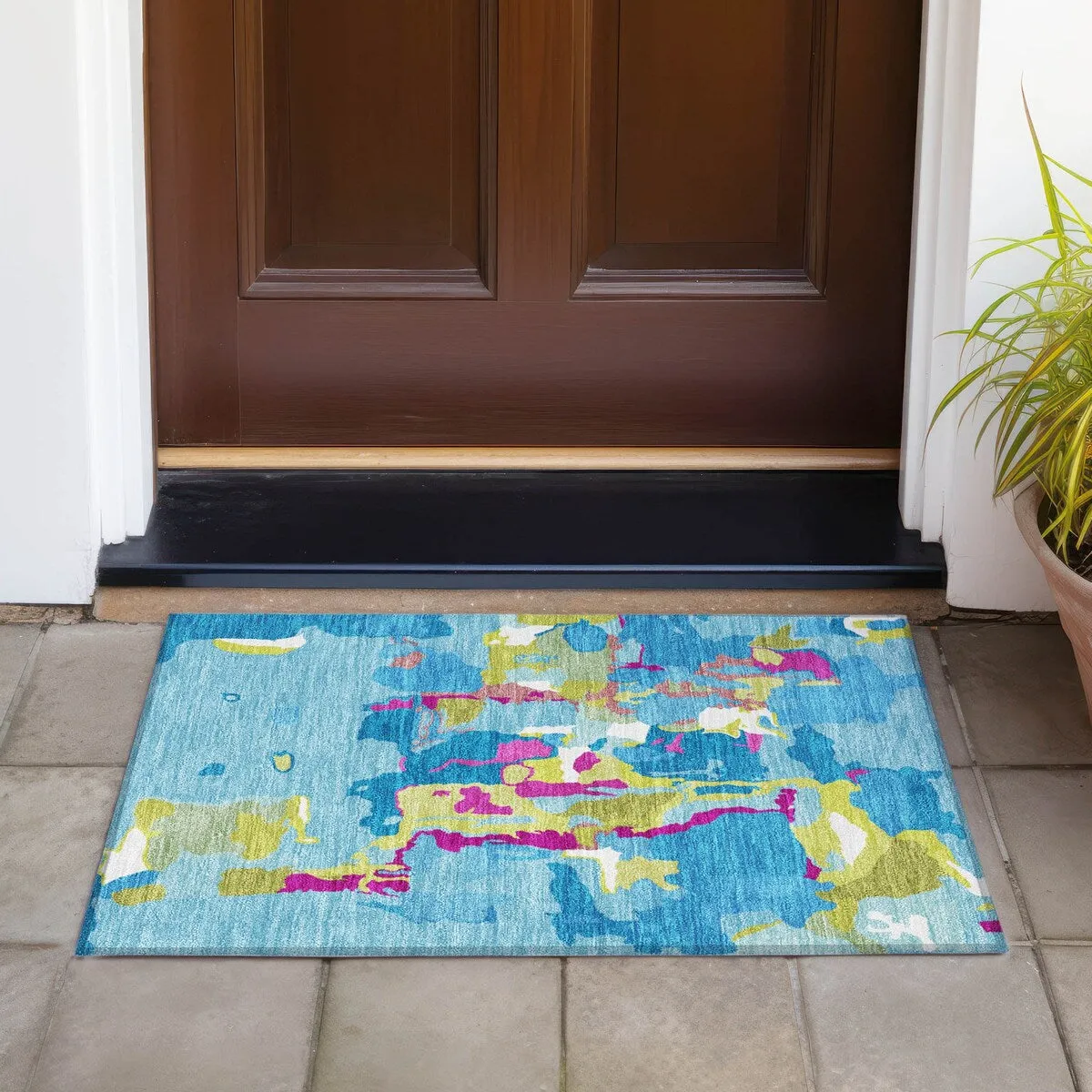 Machine Washable Indoor/ Outdoor Abstract Glam Chantille Rug