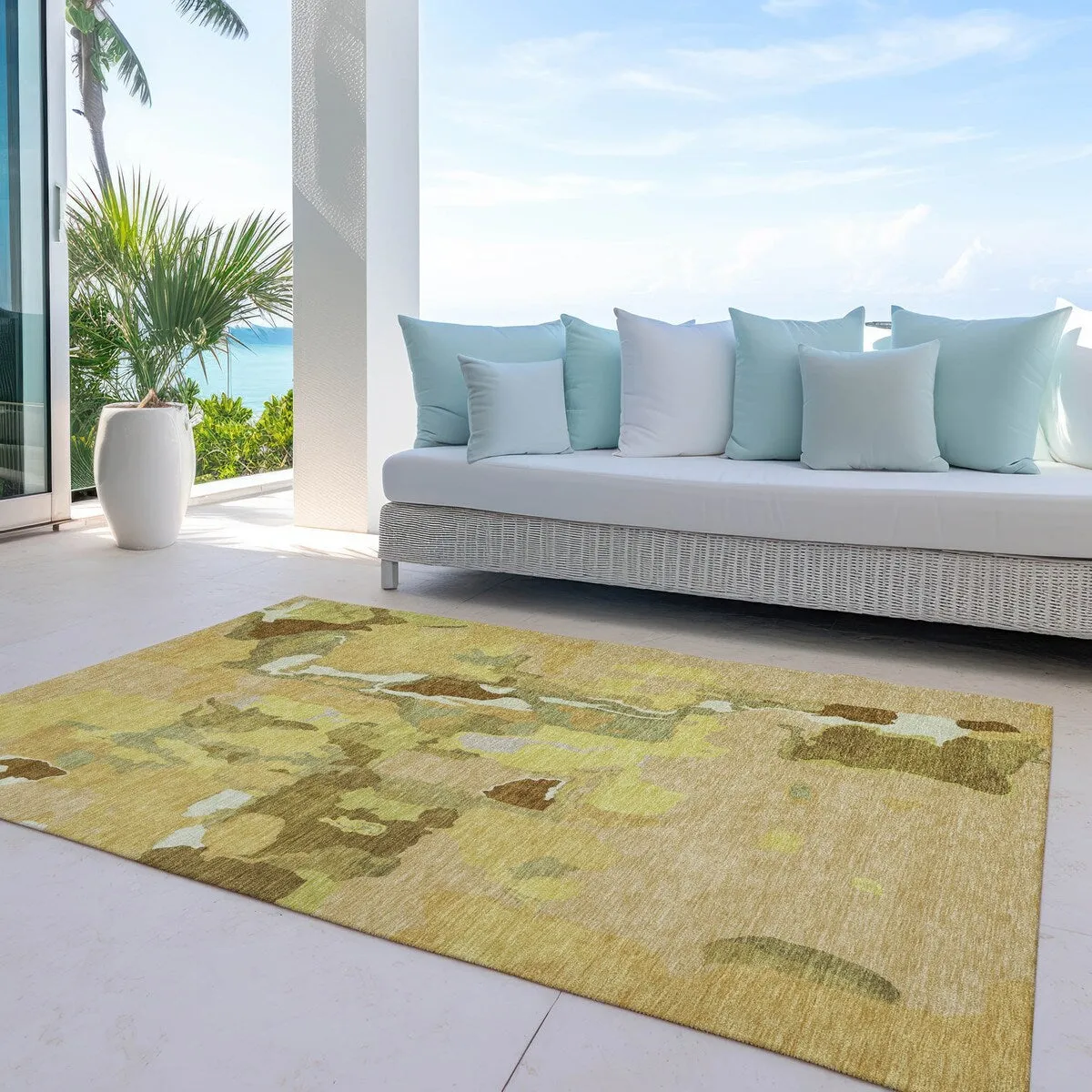 Machine Washable Indoor/ Outdoor Abstract Glam Chantille Rug