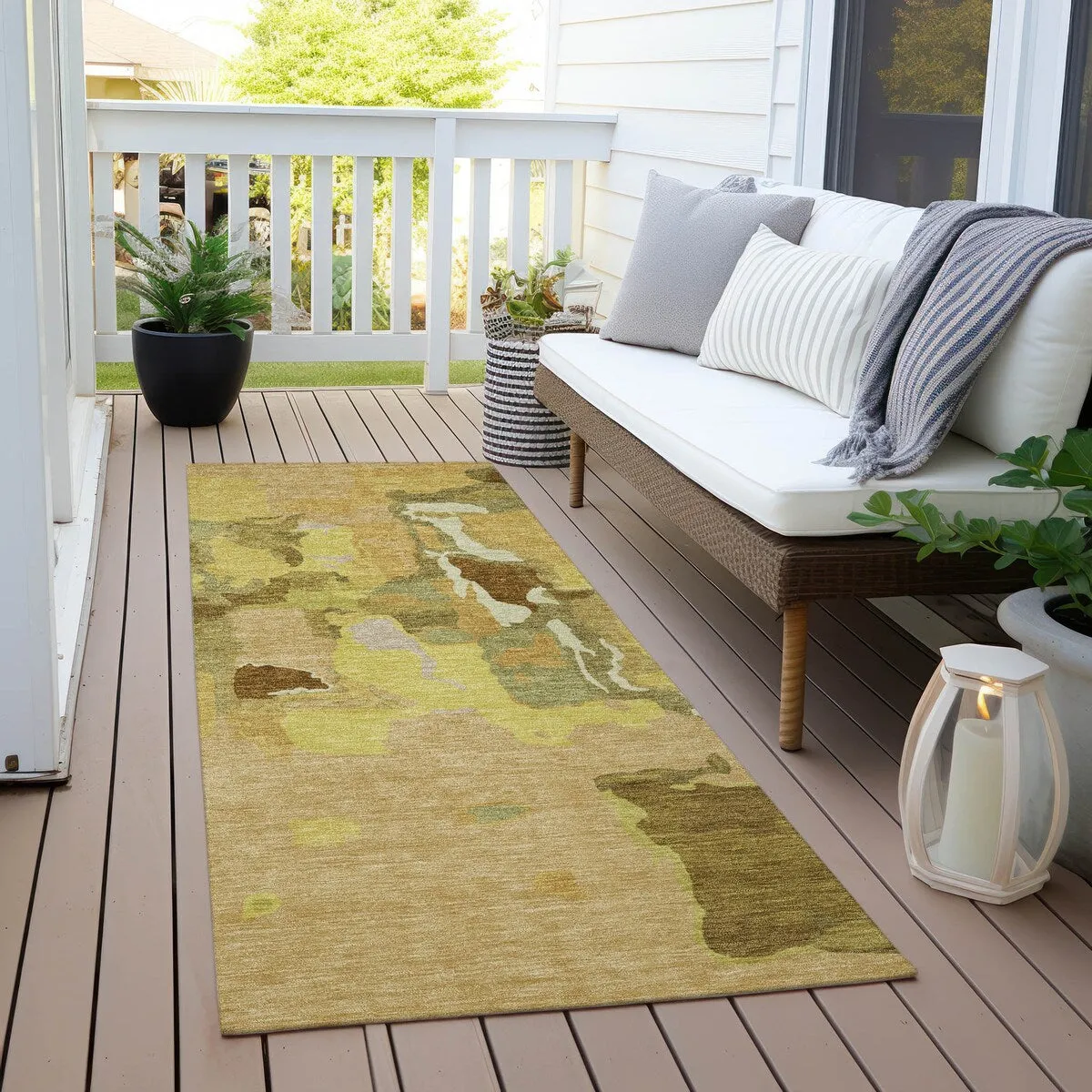Machine Washable Indoor/ Outdoor Abstract Glam Chantille Rug