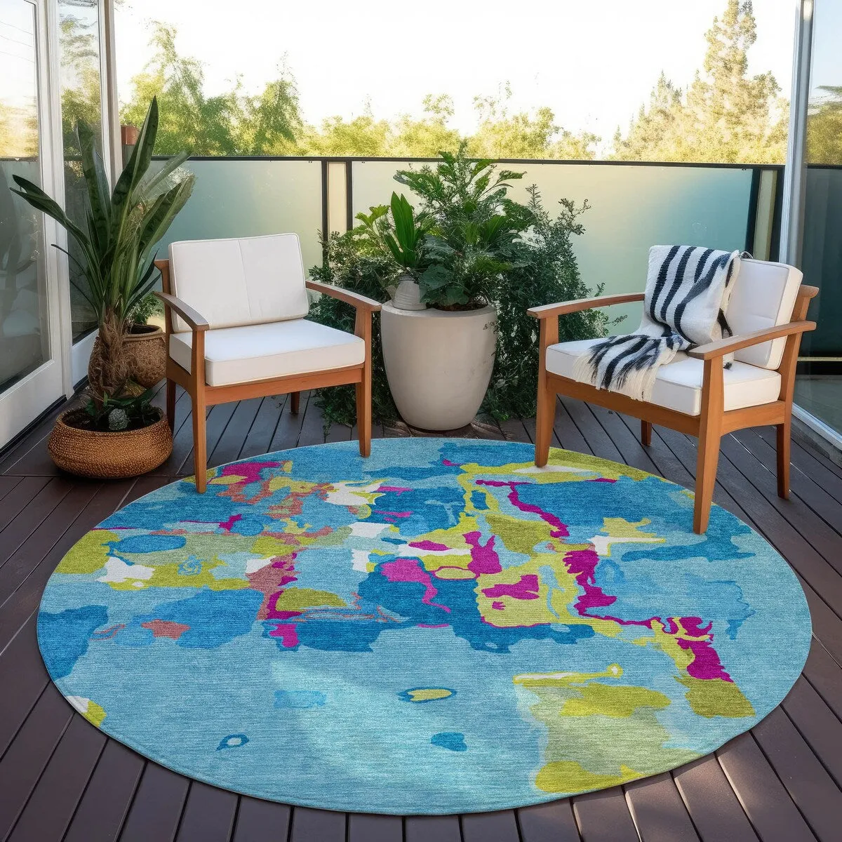 Machine Washable Indoor/ Outdoor Abstract Glam Chantille Rug