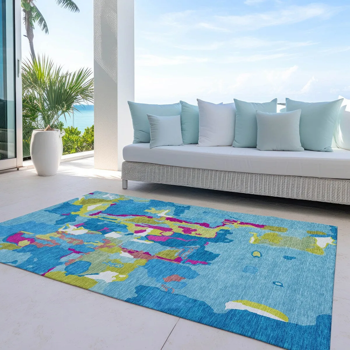 Machine Washable Indoor/ Outdoor Abstract Glam Chantille Rug