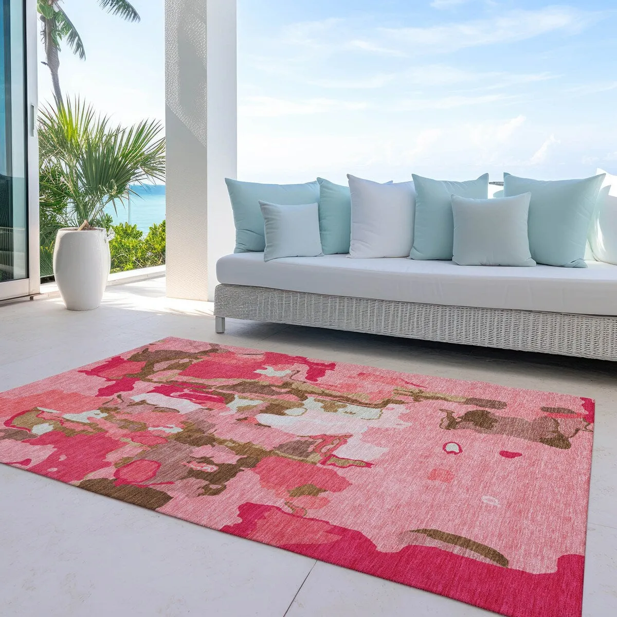 Machine Washable Indoor/ Outdoor Abstract Glam Chantille Rug
