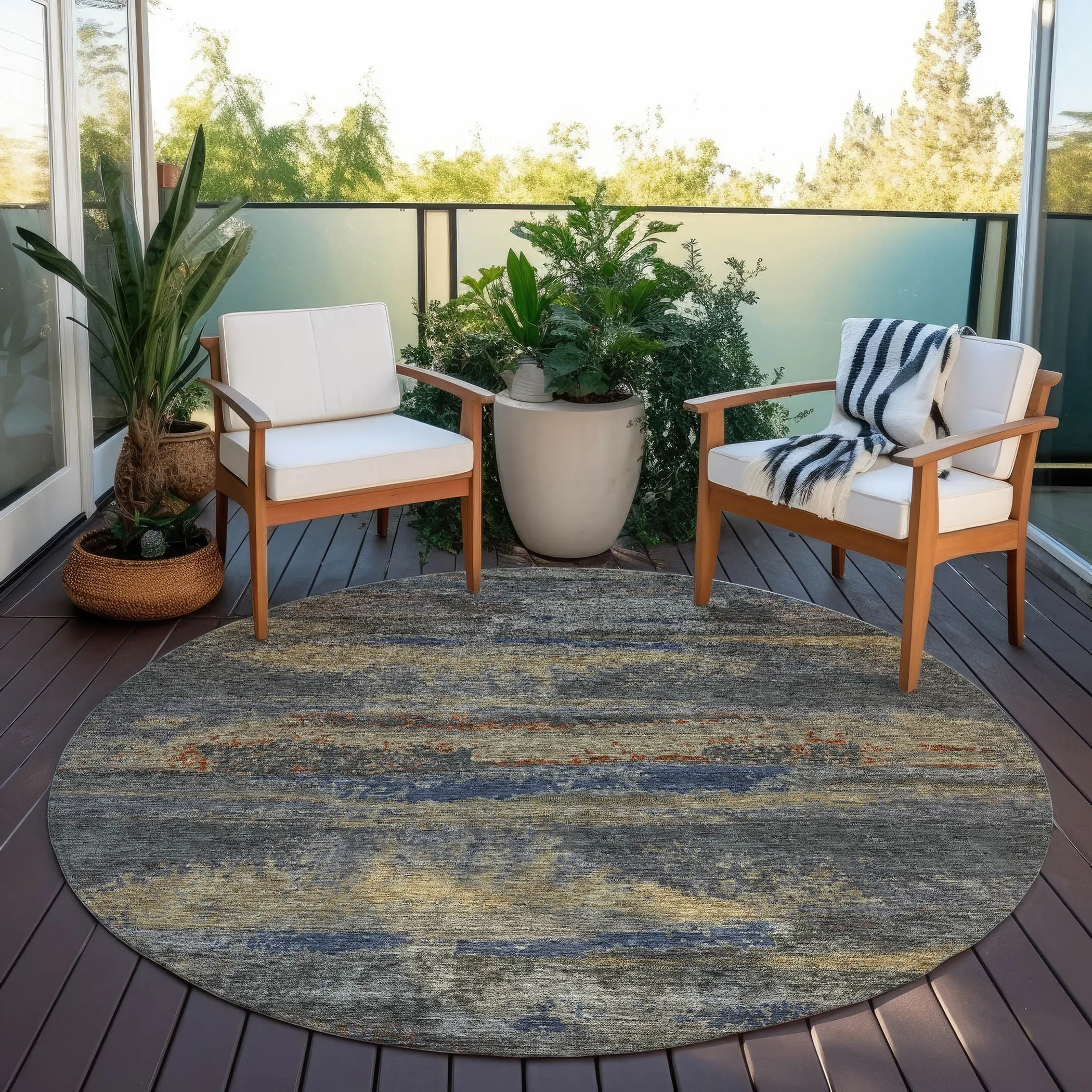Machine Washable Indoor/ Outdoor Abstract Modern Chantille Rug