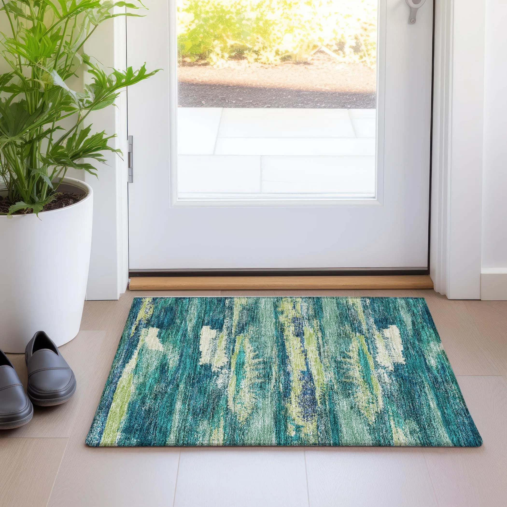Machine Washable Indoor/ Outdoor Abstract Modern Chantille Rug
