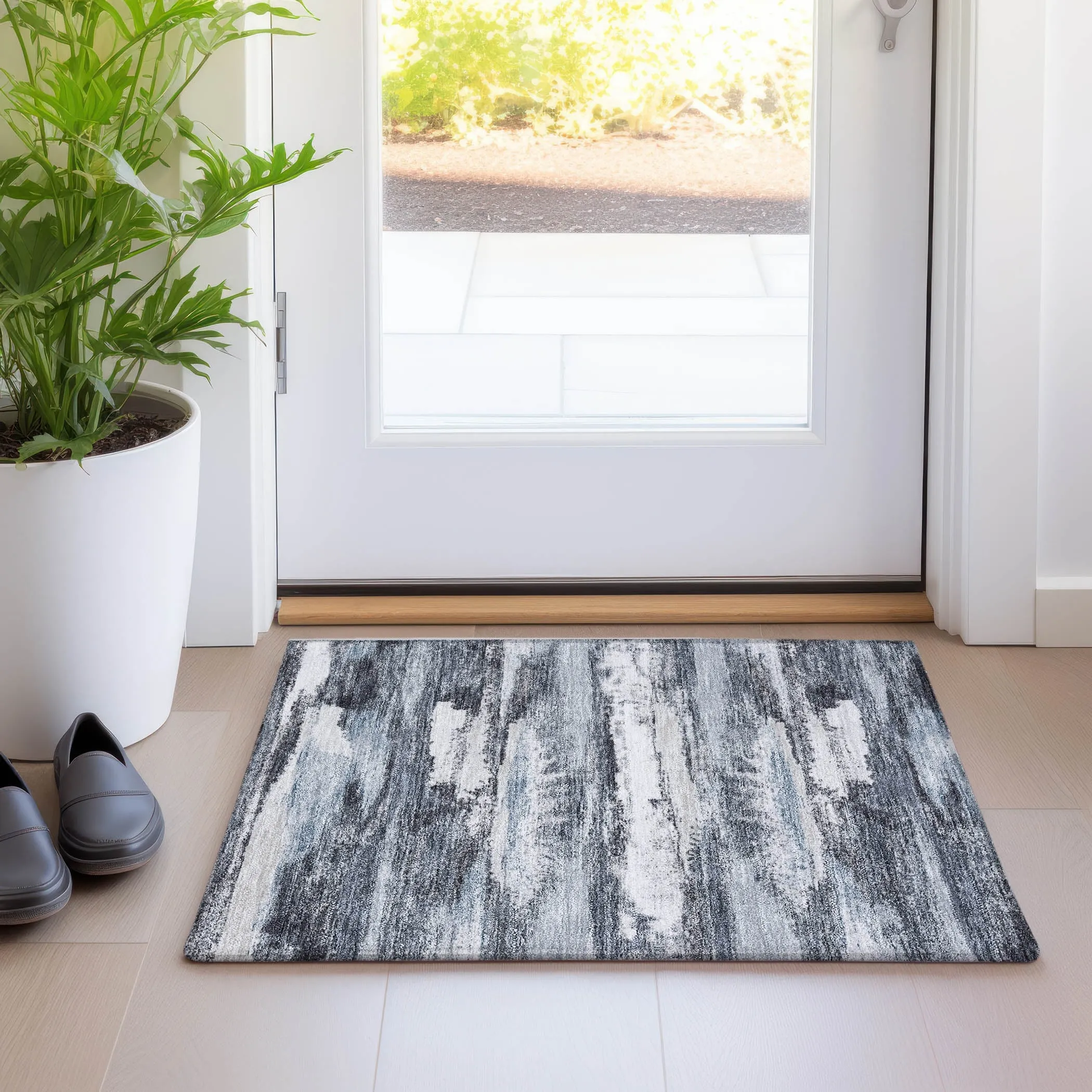 Machine Washable Indoor/ Outdoor Abstract Modern Chantille Rug