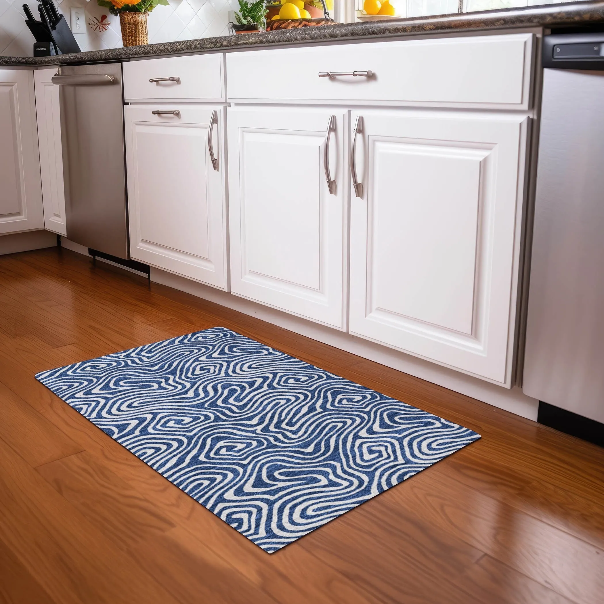 Machine Washable Indoor/ Outdoor Abstract Modern Chantille Rug