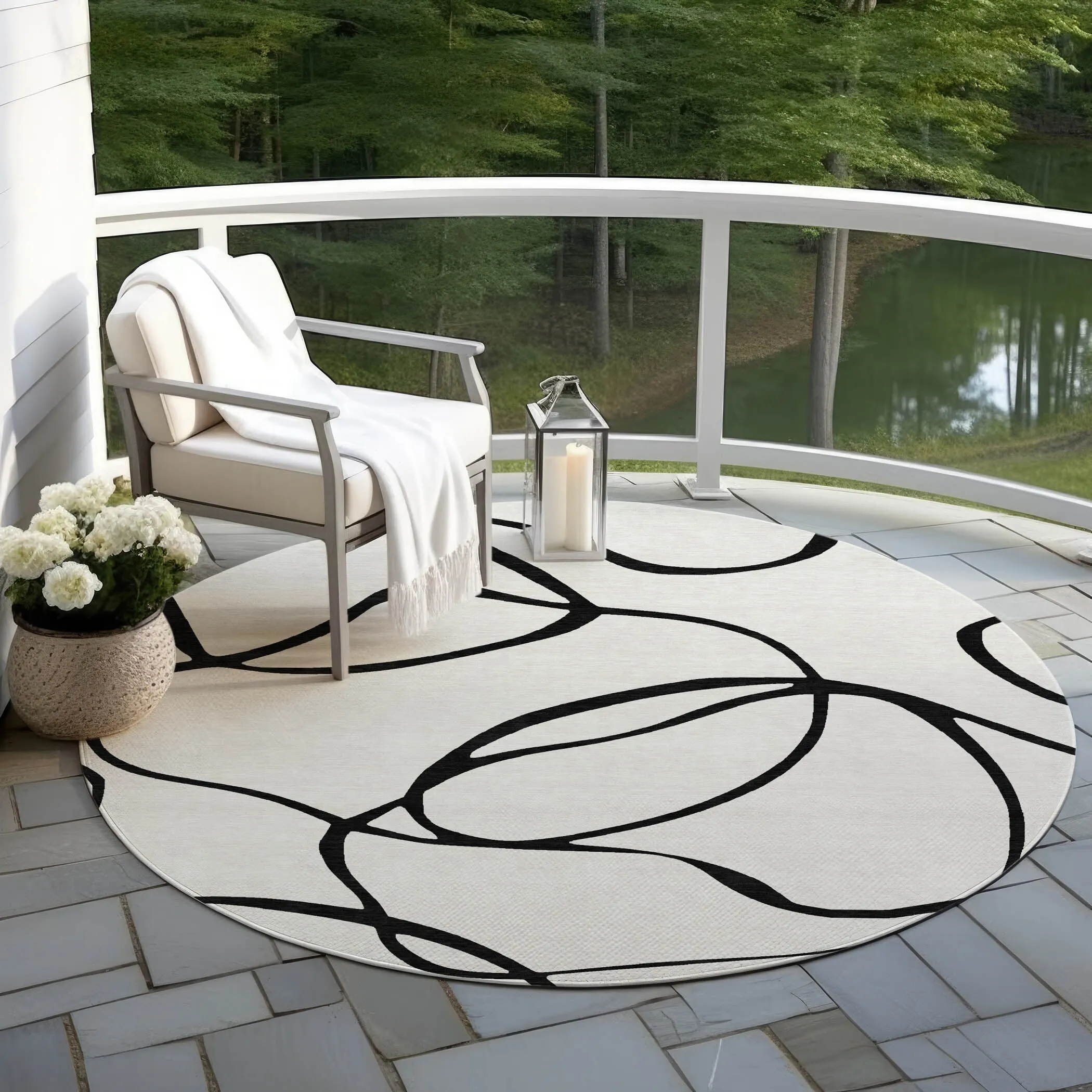 Machine Washable Indoor/ Outdoor Abstract Modern Chantille Rug