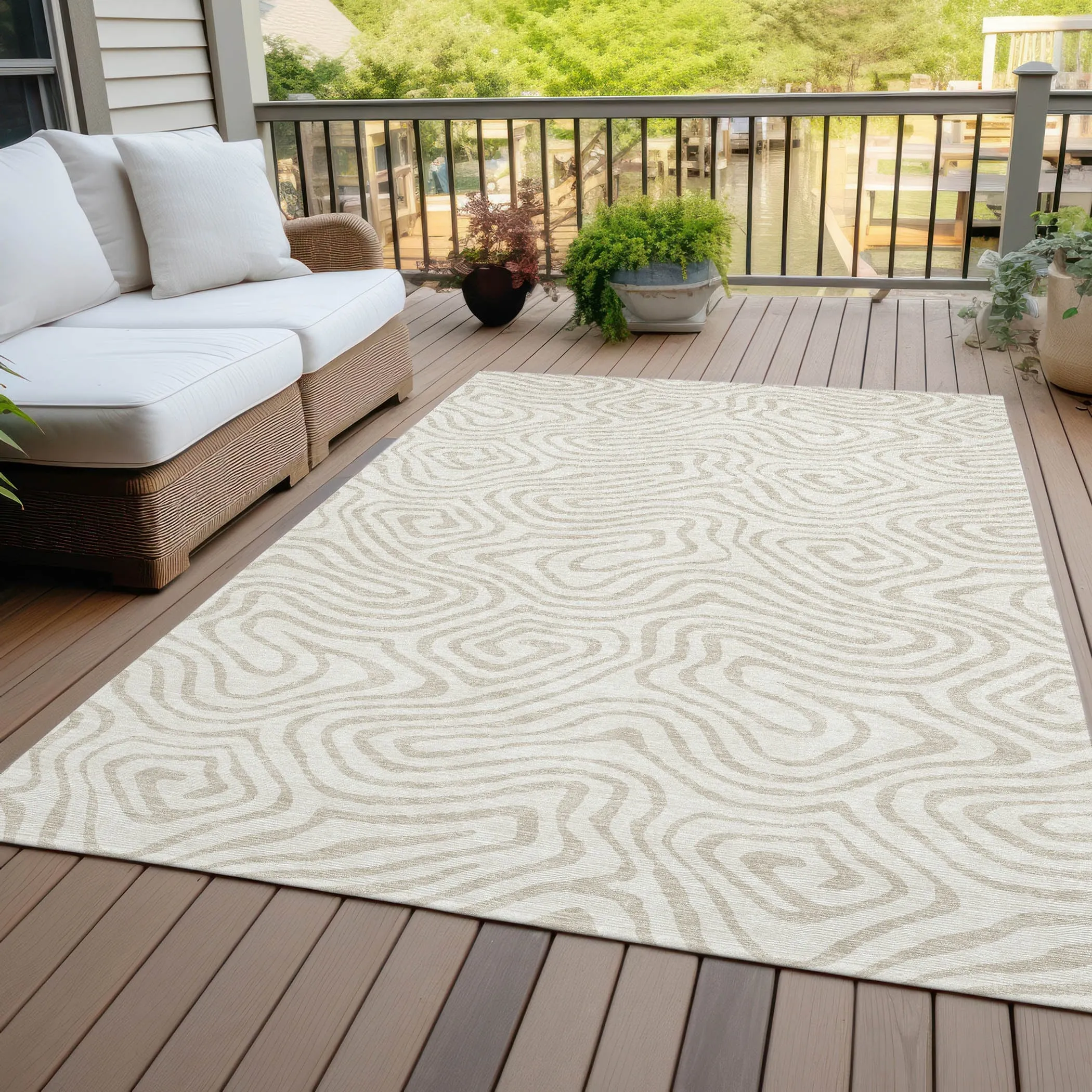 Machine Washable Indoor/ Outdoor Abstract Modern Chantille Rug