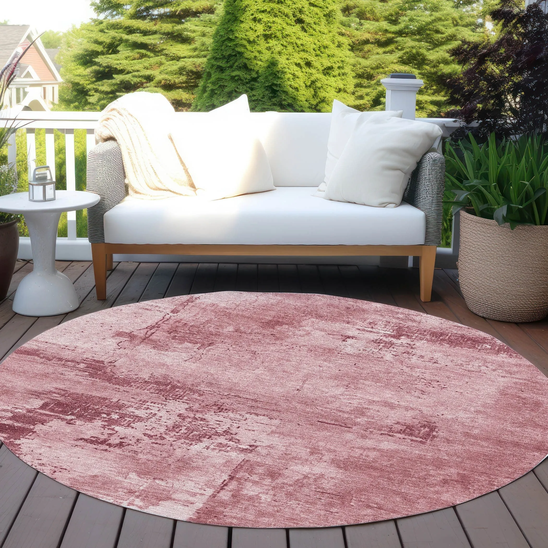 Machine Washable Indoor/ Outdoor Abstract Modern Chantille Rug